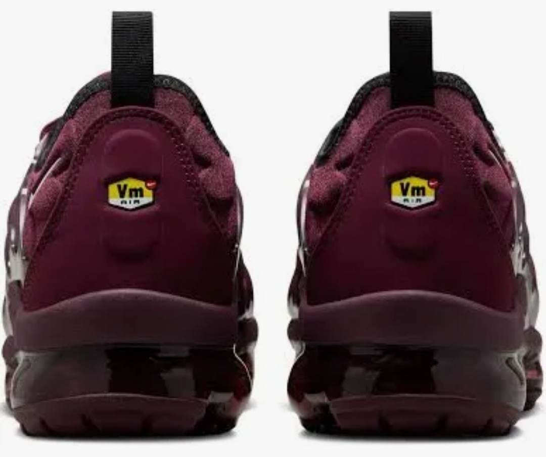 Nike Air VaporMax Plus