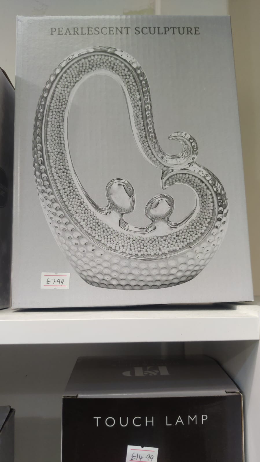 Pearlescent sculpture