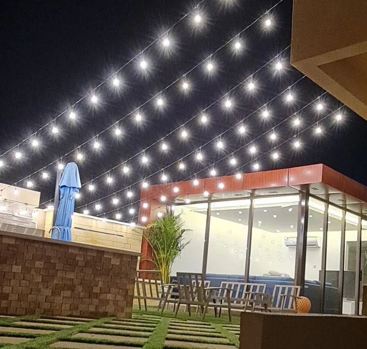 Outdoor string lights