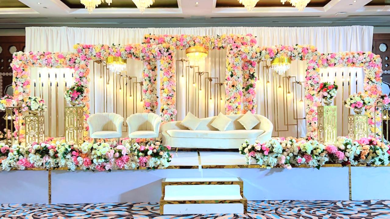 Elegant wedding stage decoration