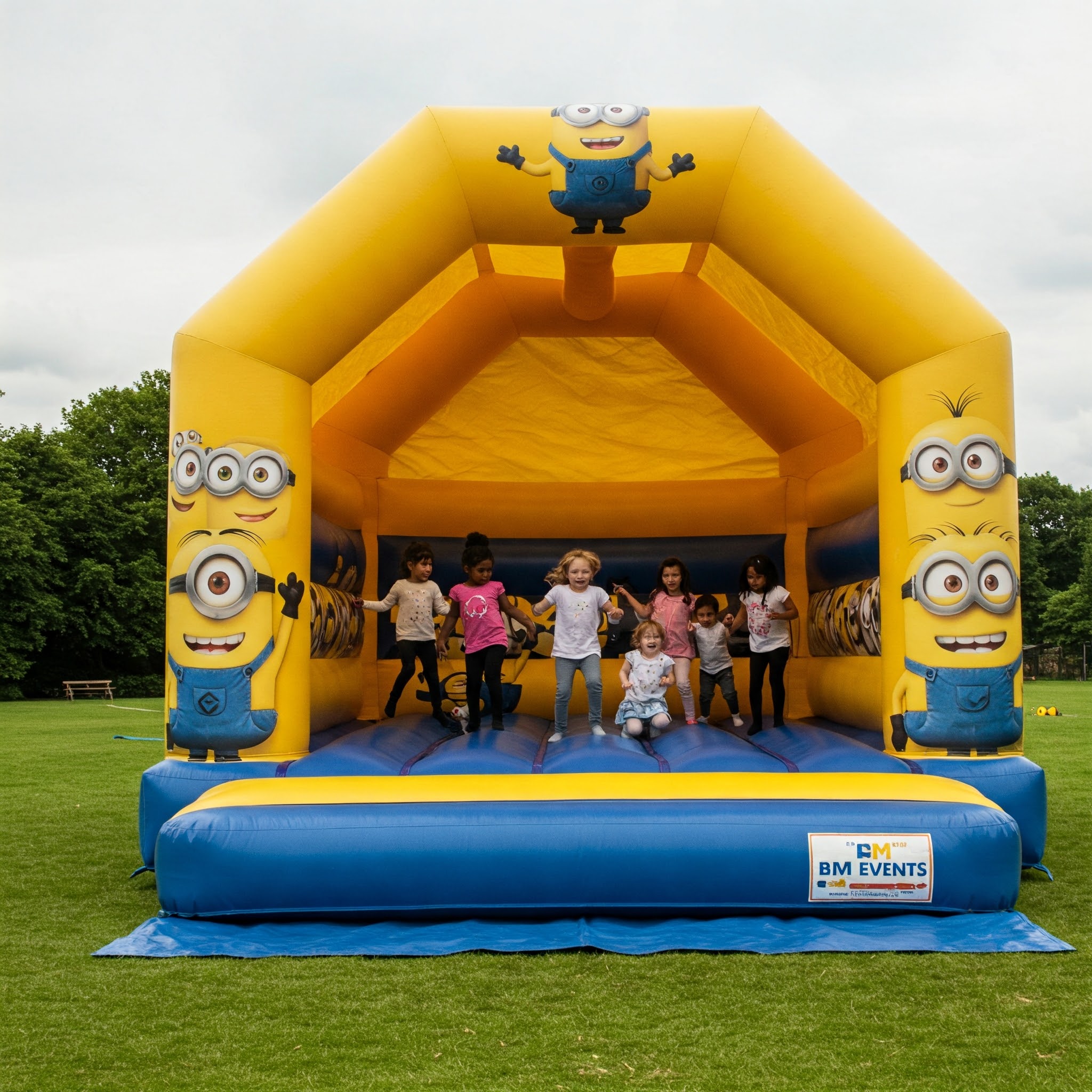 Minion Army Bouncy 