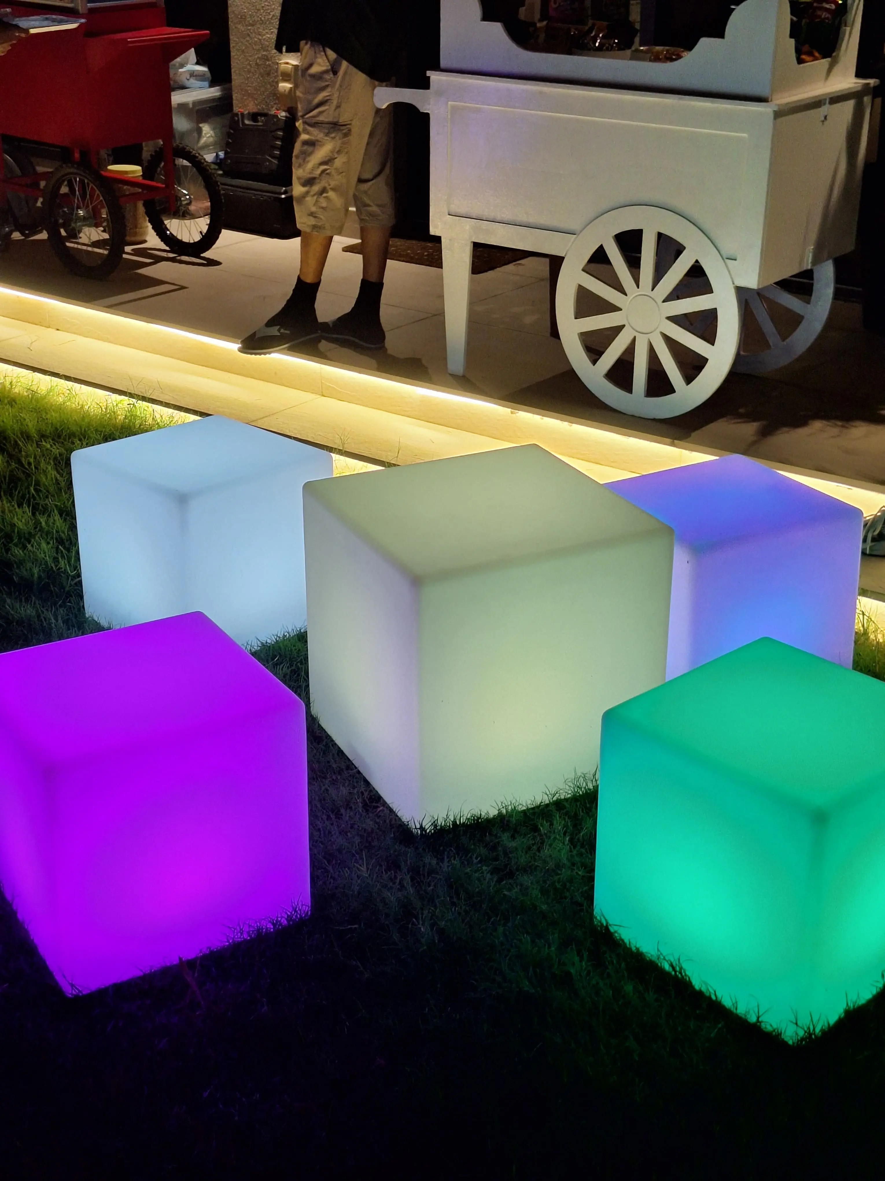 LED Sitting Cube