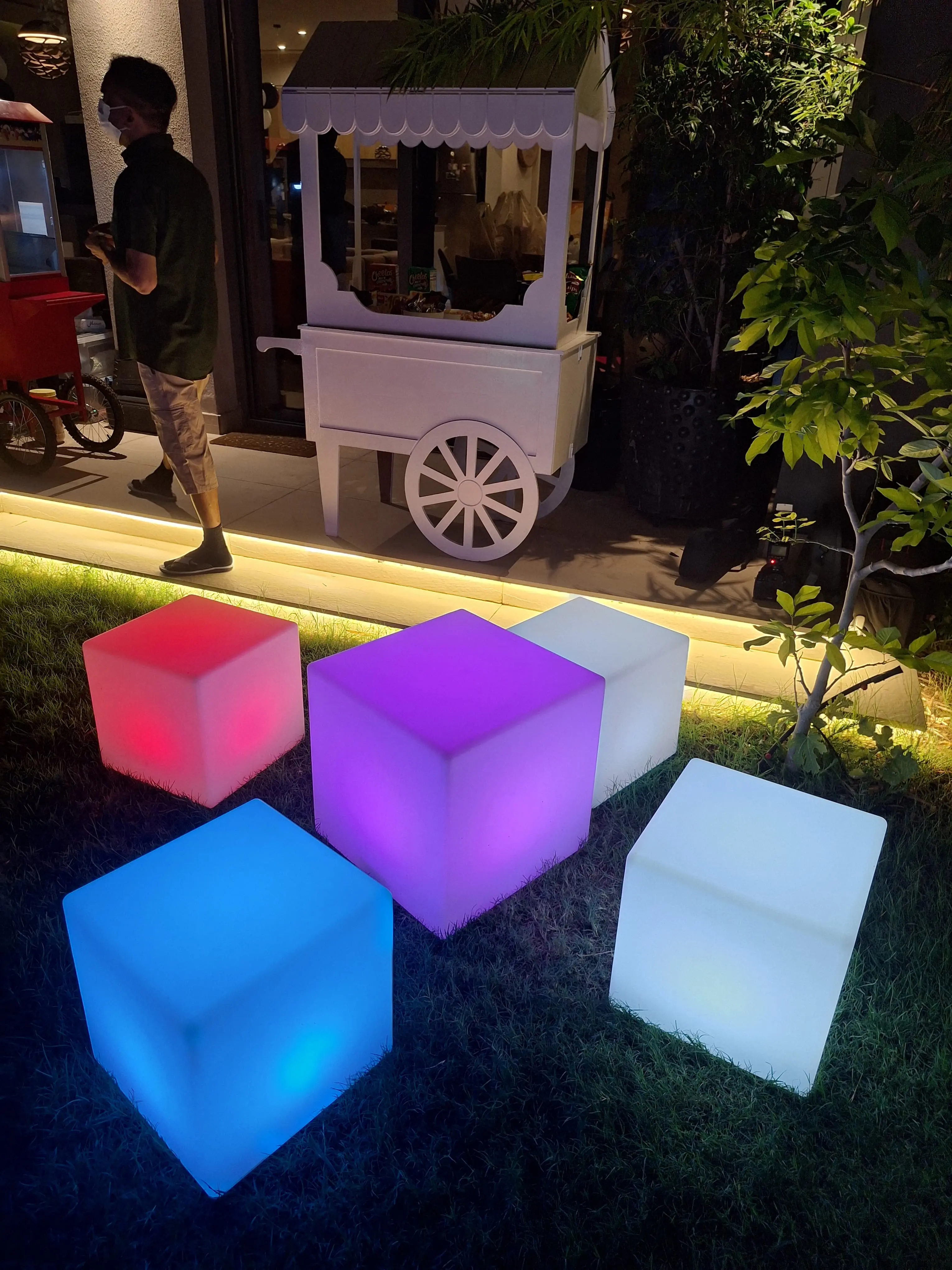 LED Sitting Cube