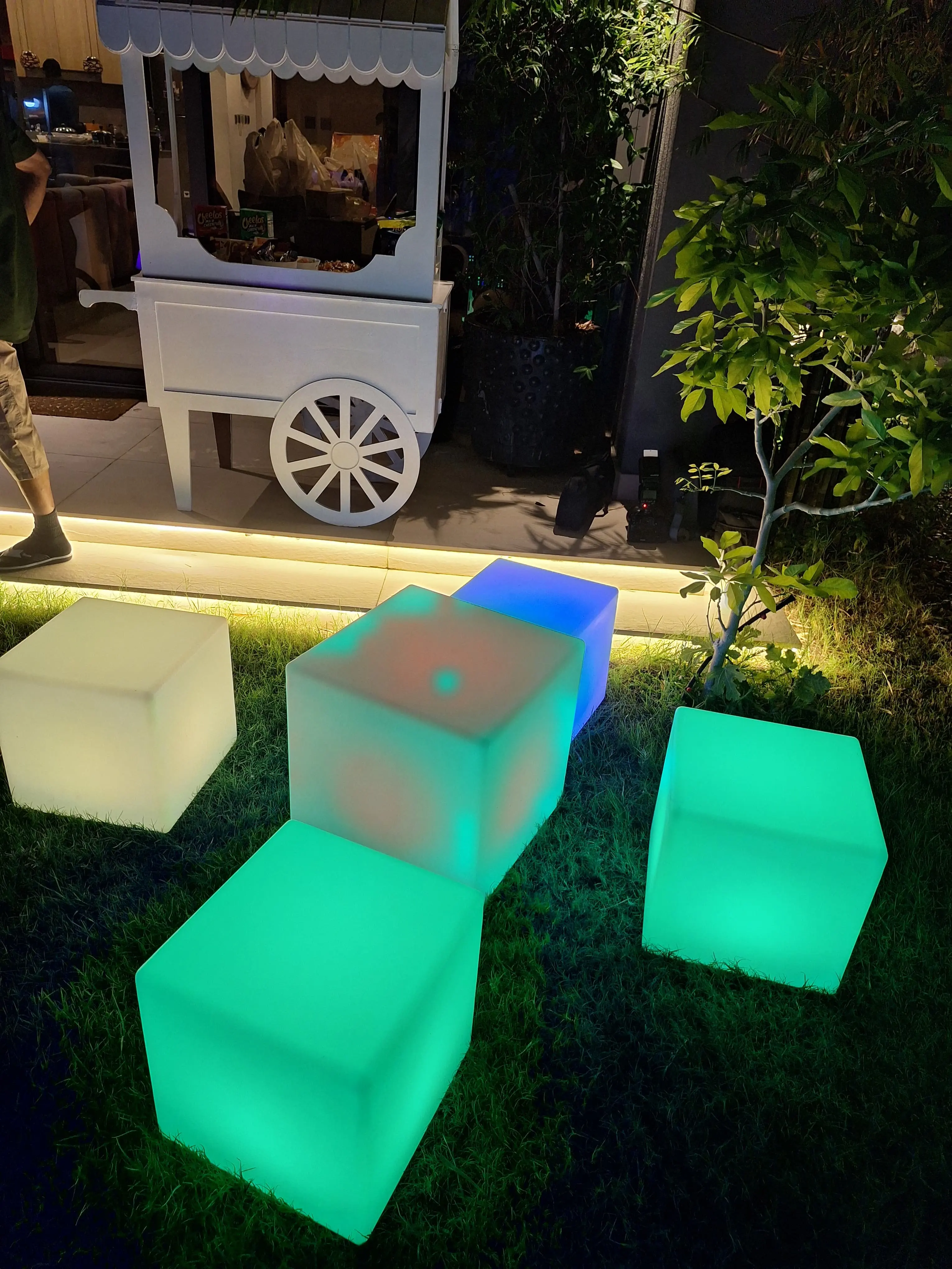 LED Sitting Cube