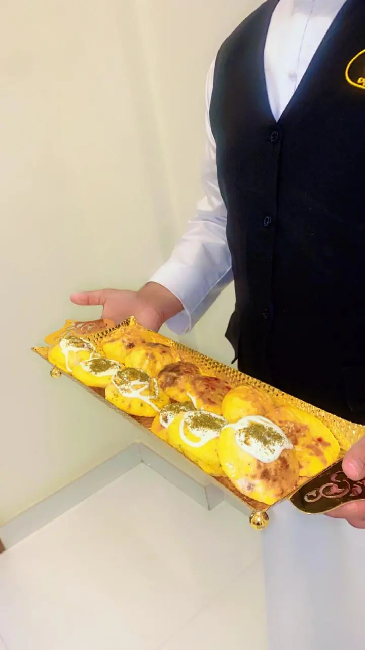 Local Khobz Al Khameer