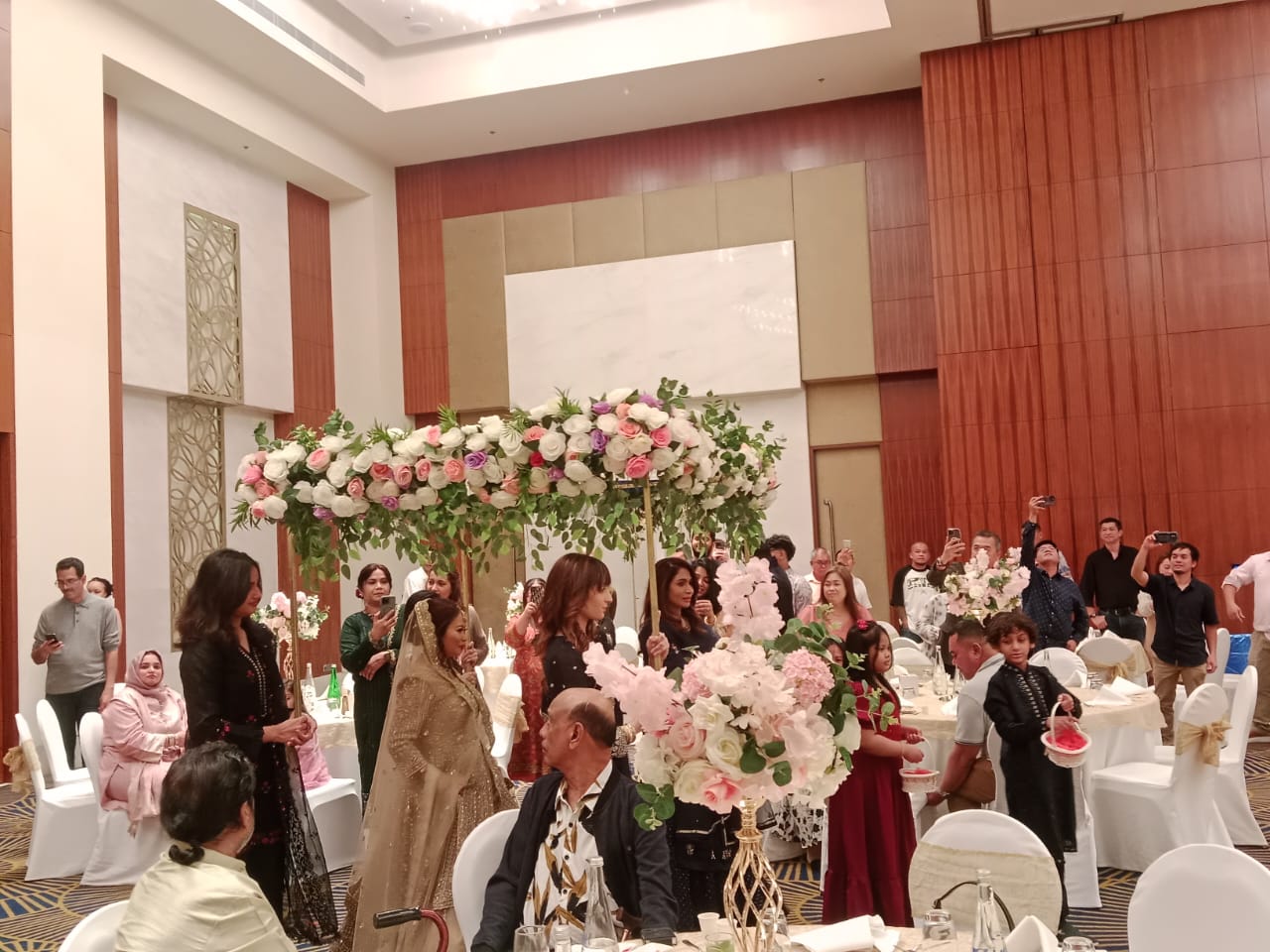 Bridal Entry Chadar