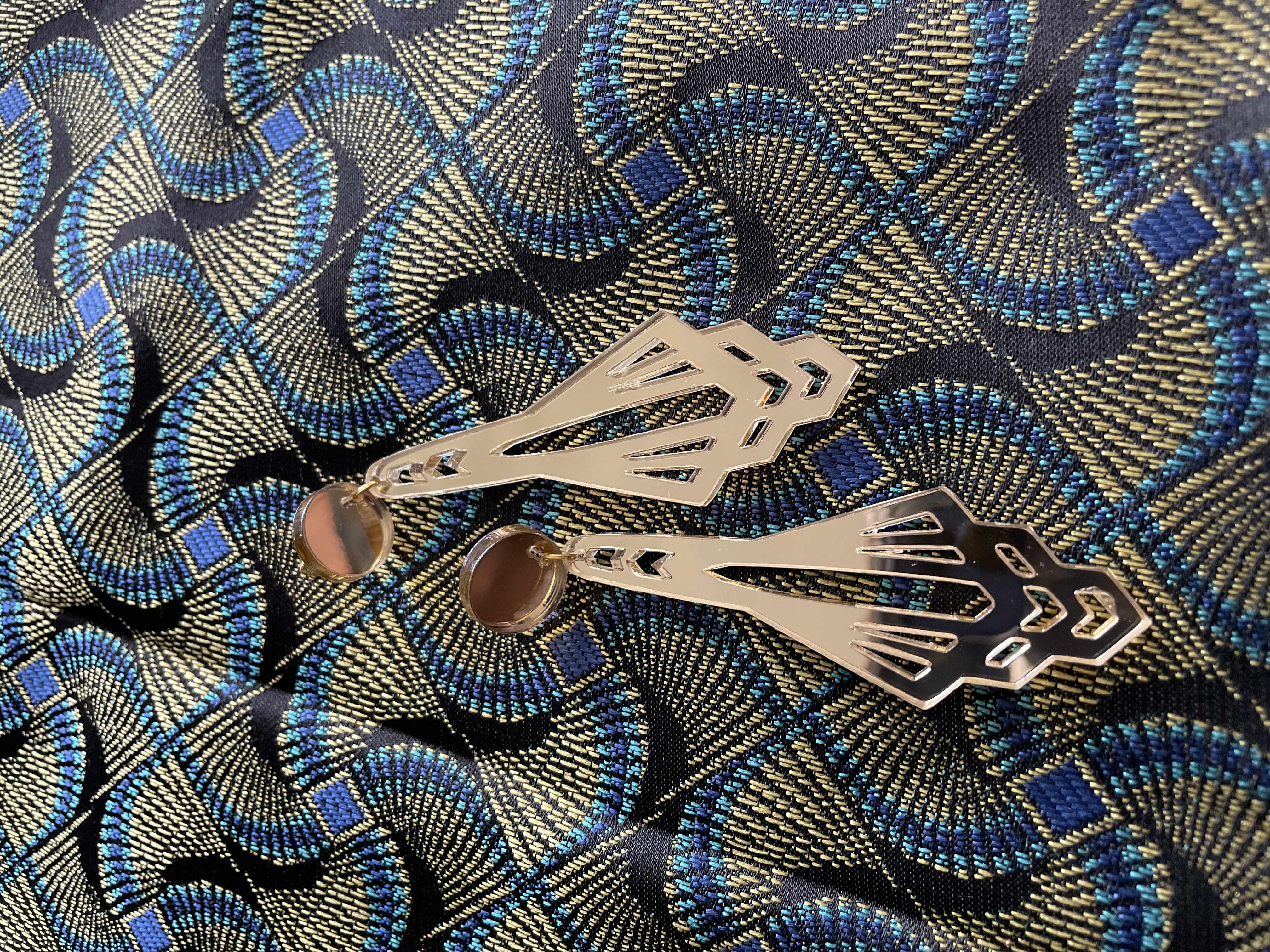 Les buildings art déco or