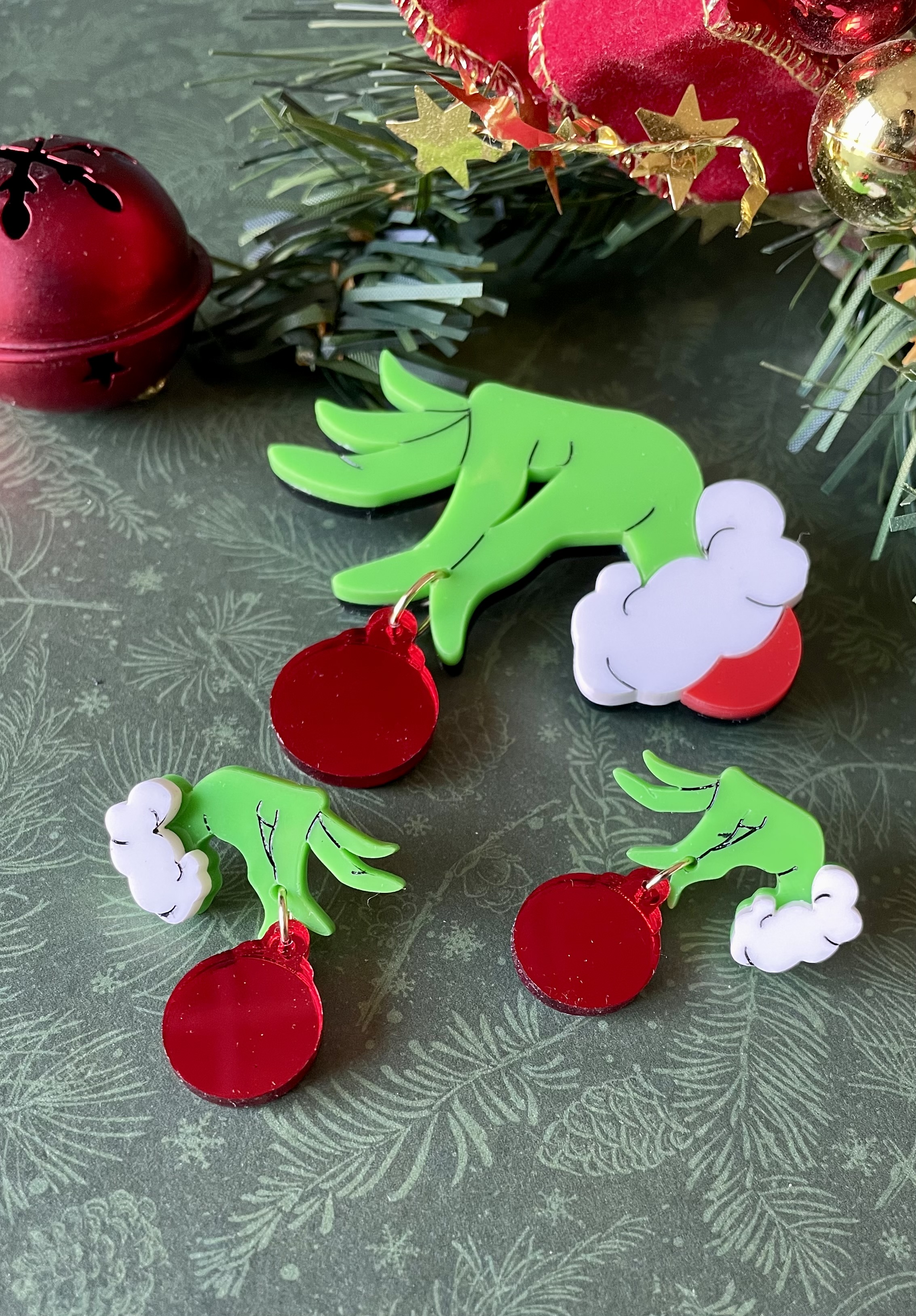 Parure de bijoux Main du Grinch