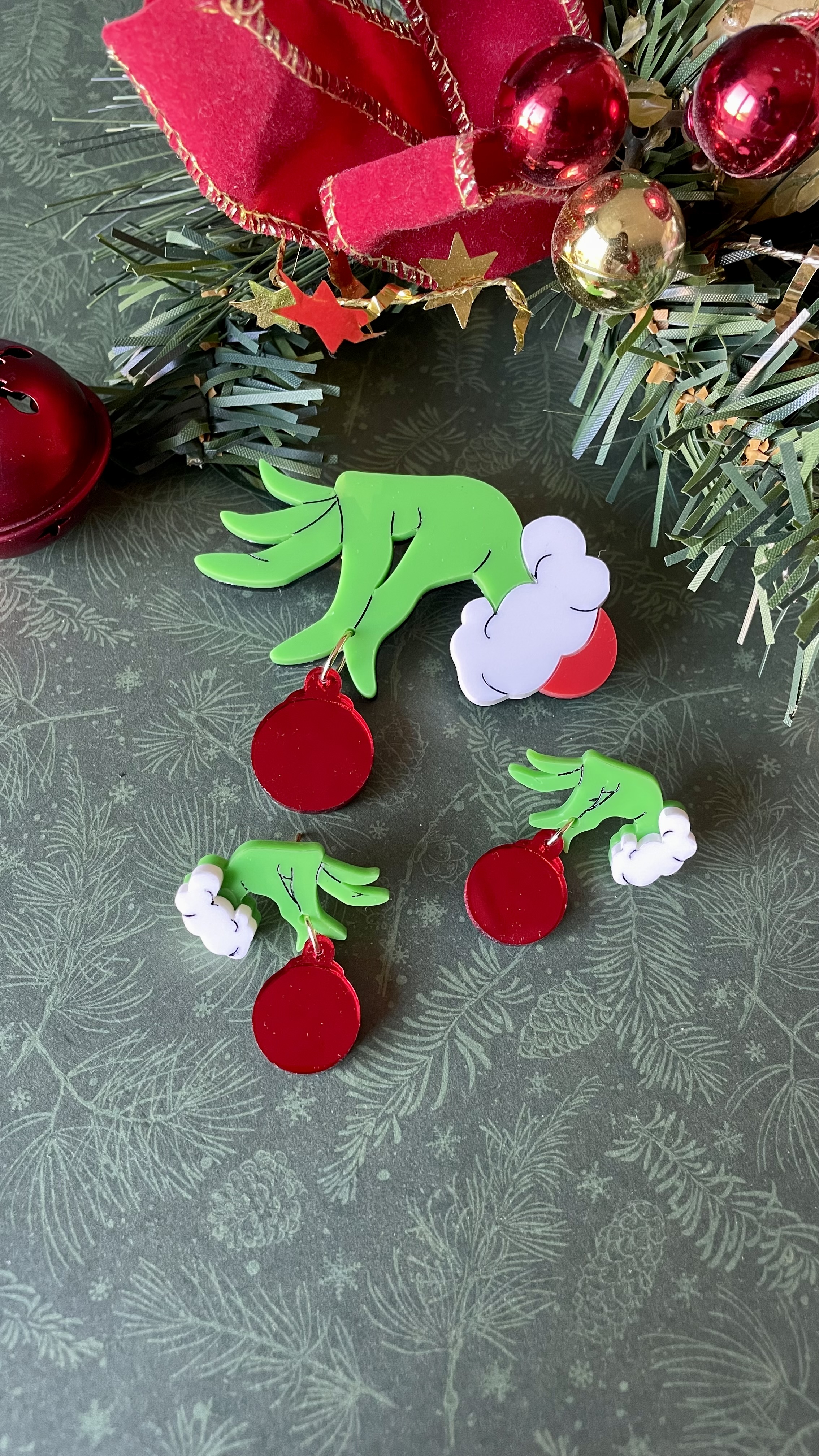 Parure de bijoux Main du Grinch