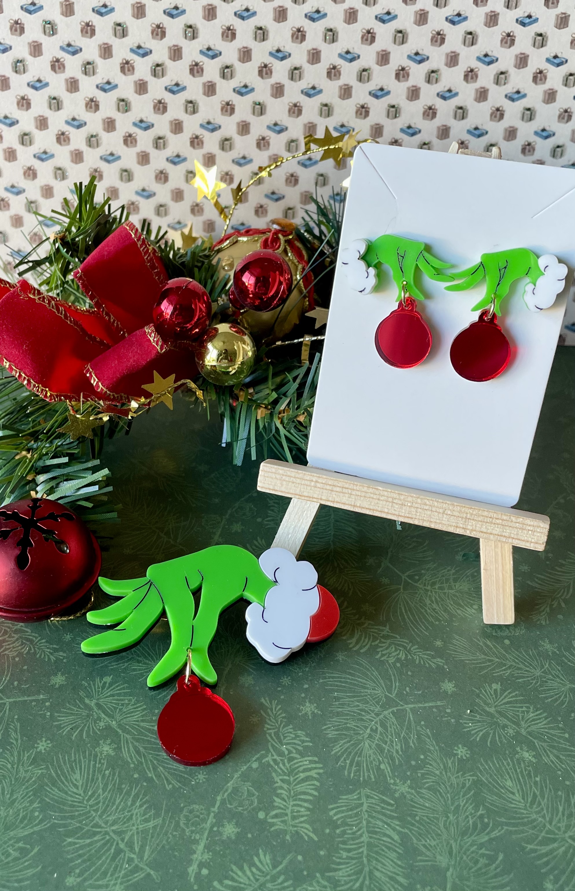 Parure de bijoux Main du Grinch