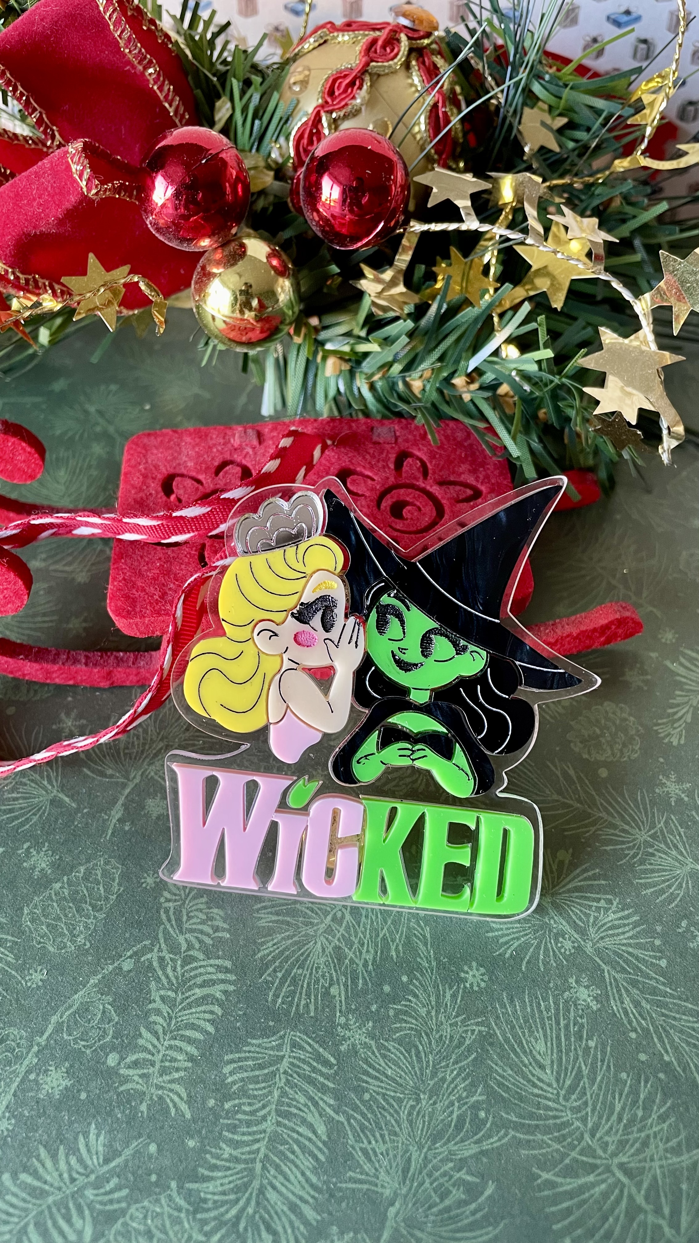 Broche Elphaba et Glinda Wicked enfant