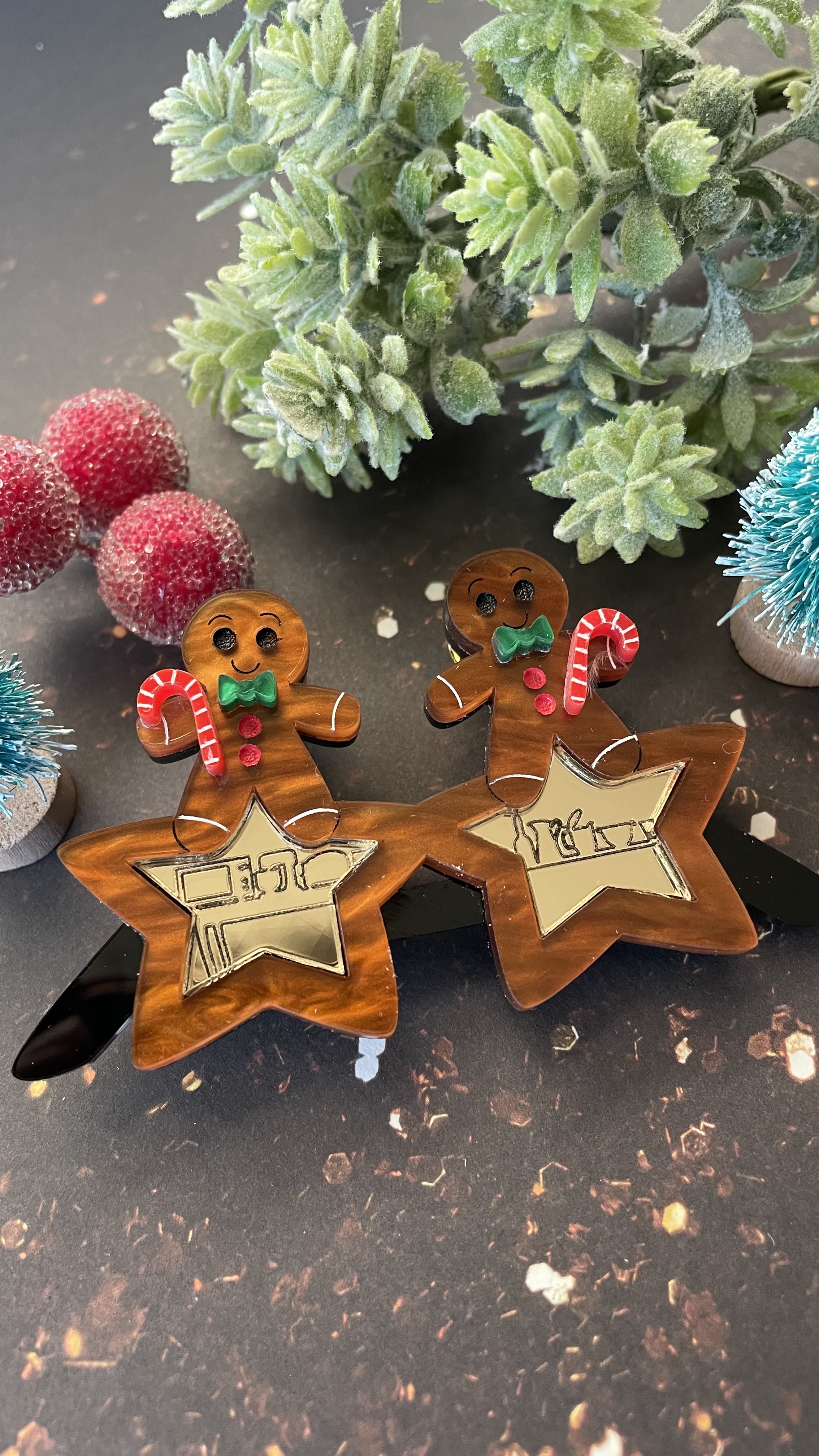 Broche Lunettes pain d'épice