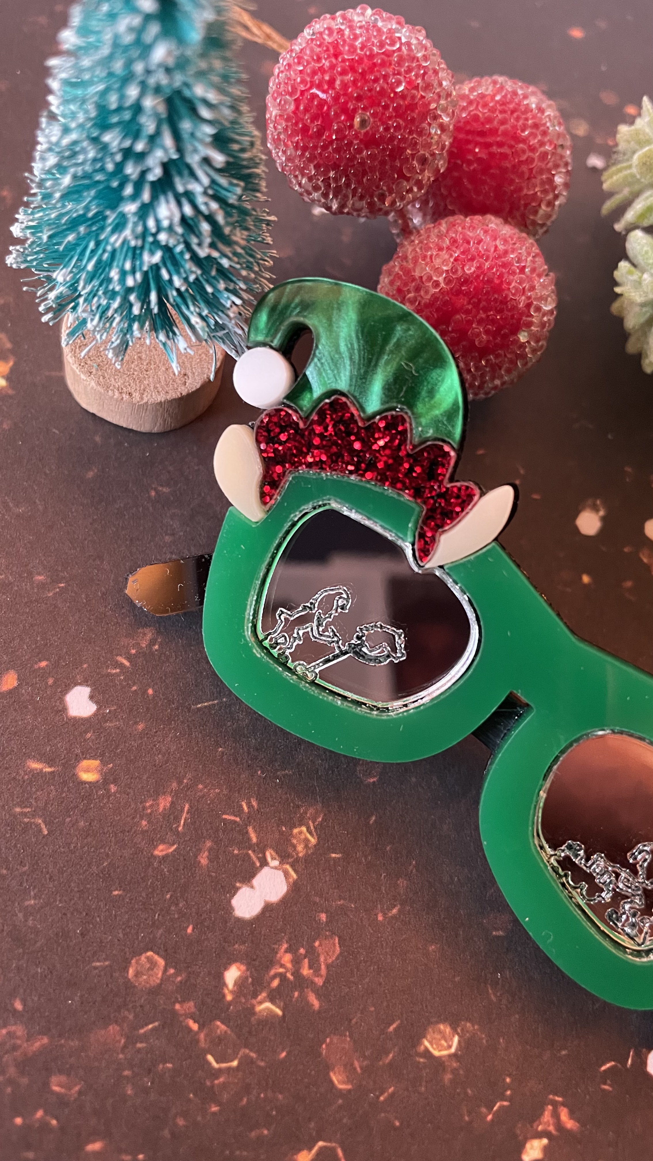 Broche Lunettes lutins de noël