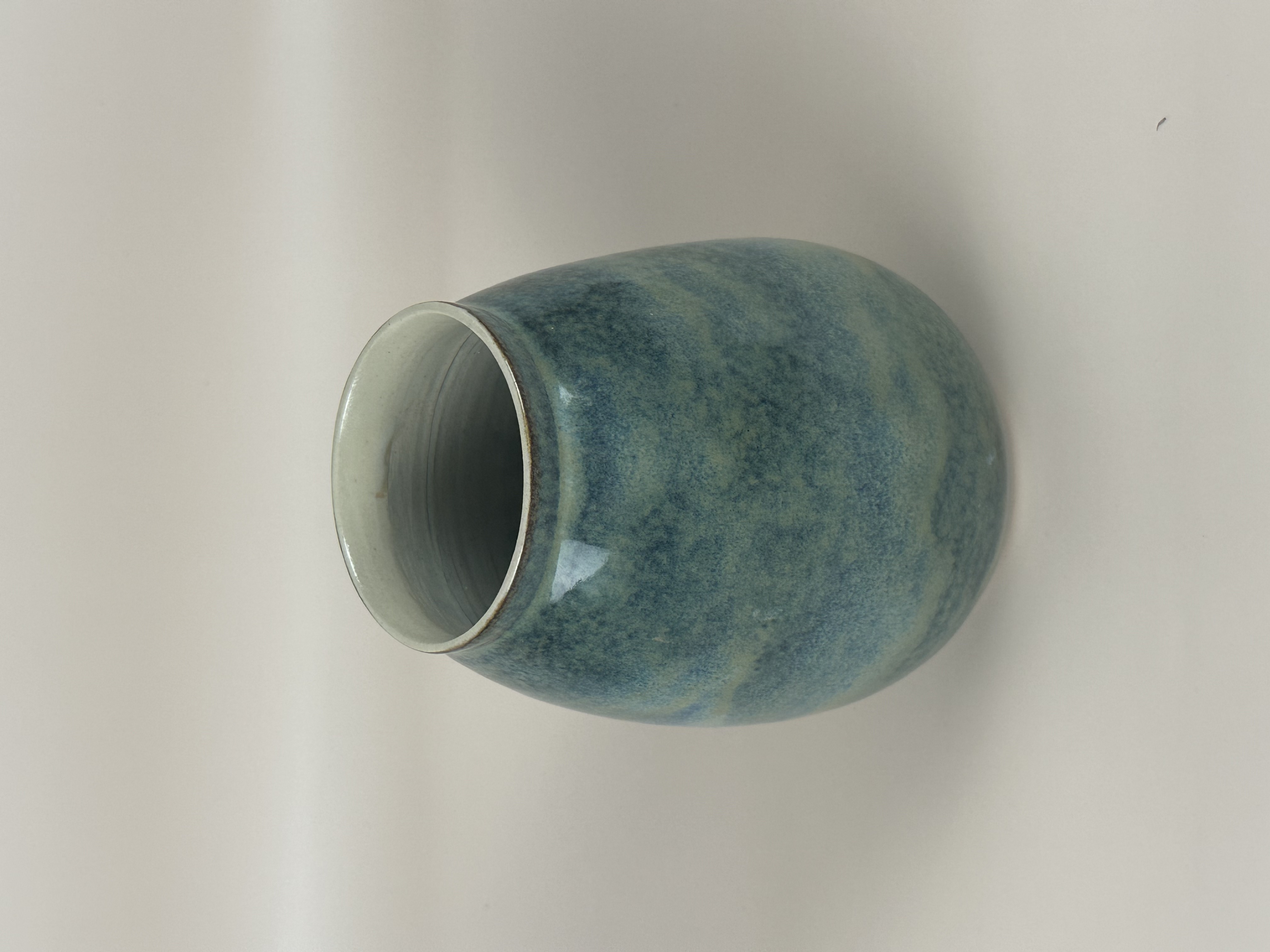  Aqua Vase