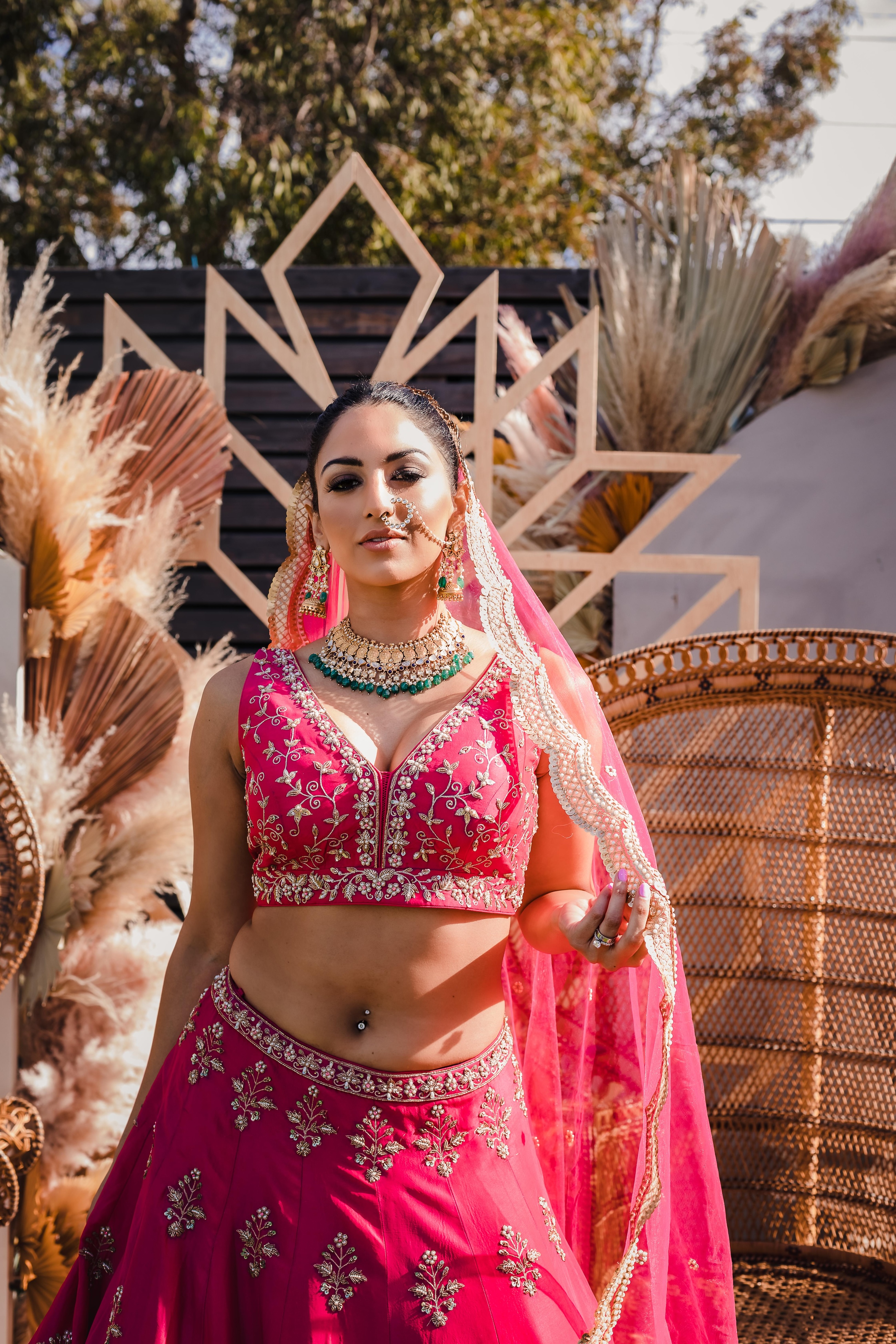 Azalea Lehnga