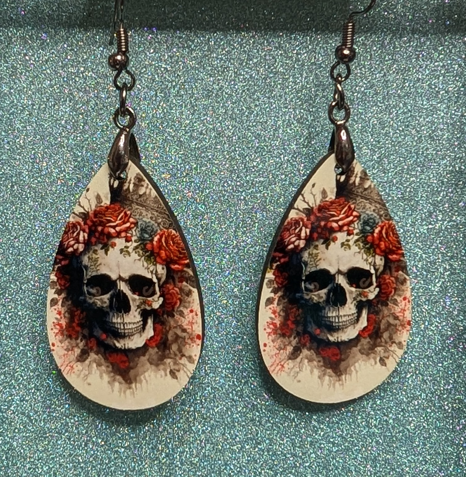 Skull and Roses Teardrop Earrings