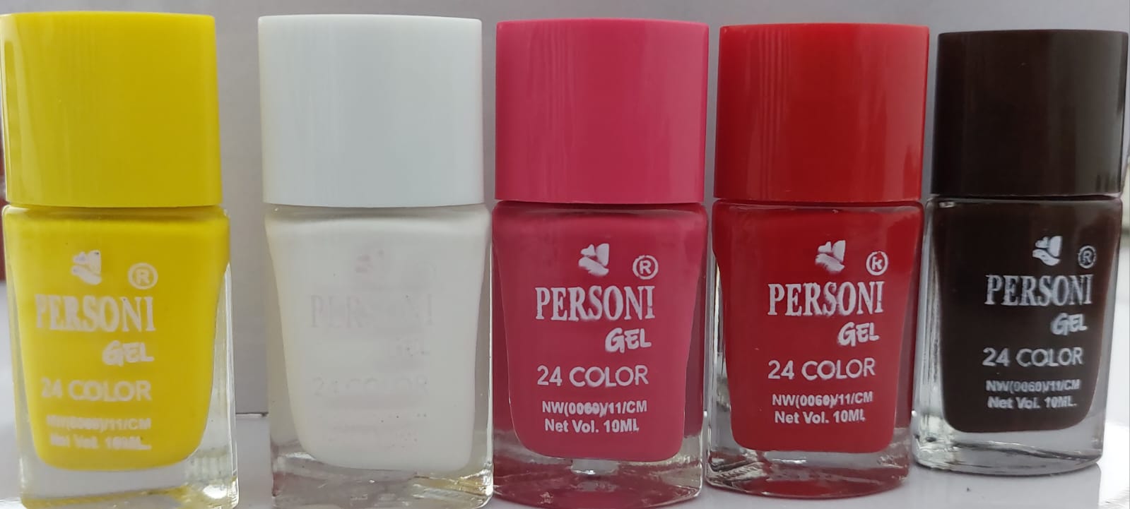GINI's Fashion Nail paint combo pack of 5 pcs