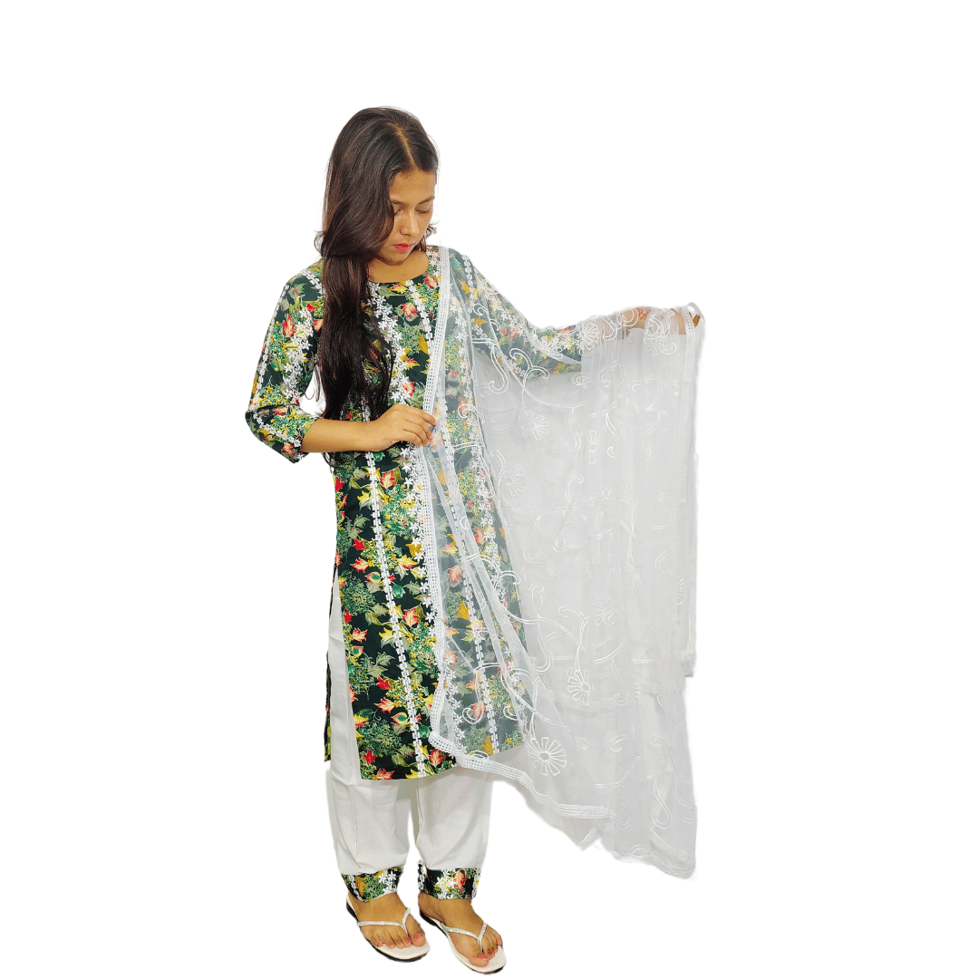 Elegant Traditional Outfit Beautiful Embroidered Kurta Set with Dupatta