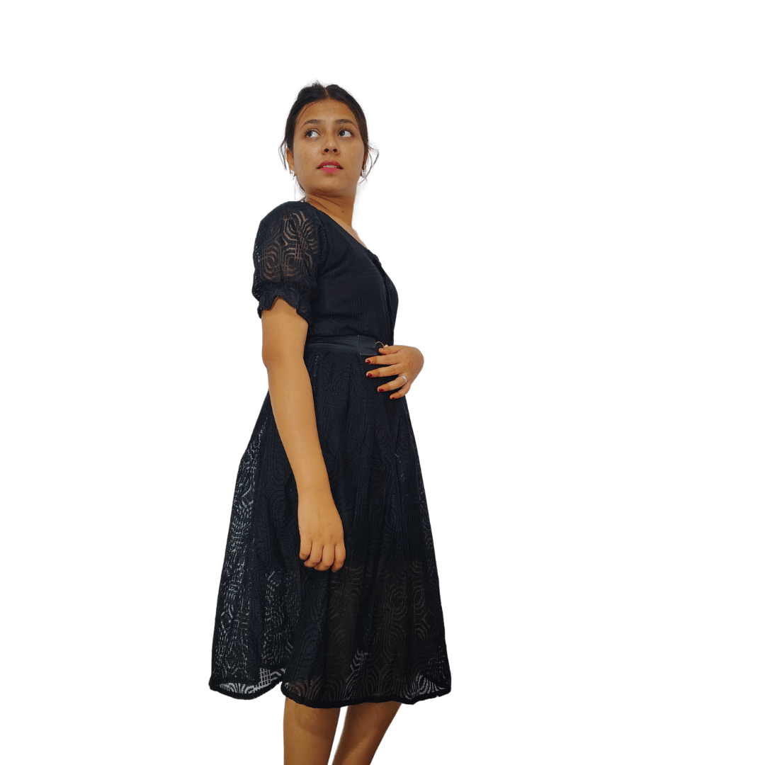Patterned Knee-Length Dress One Peace