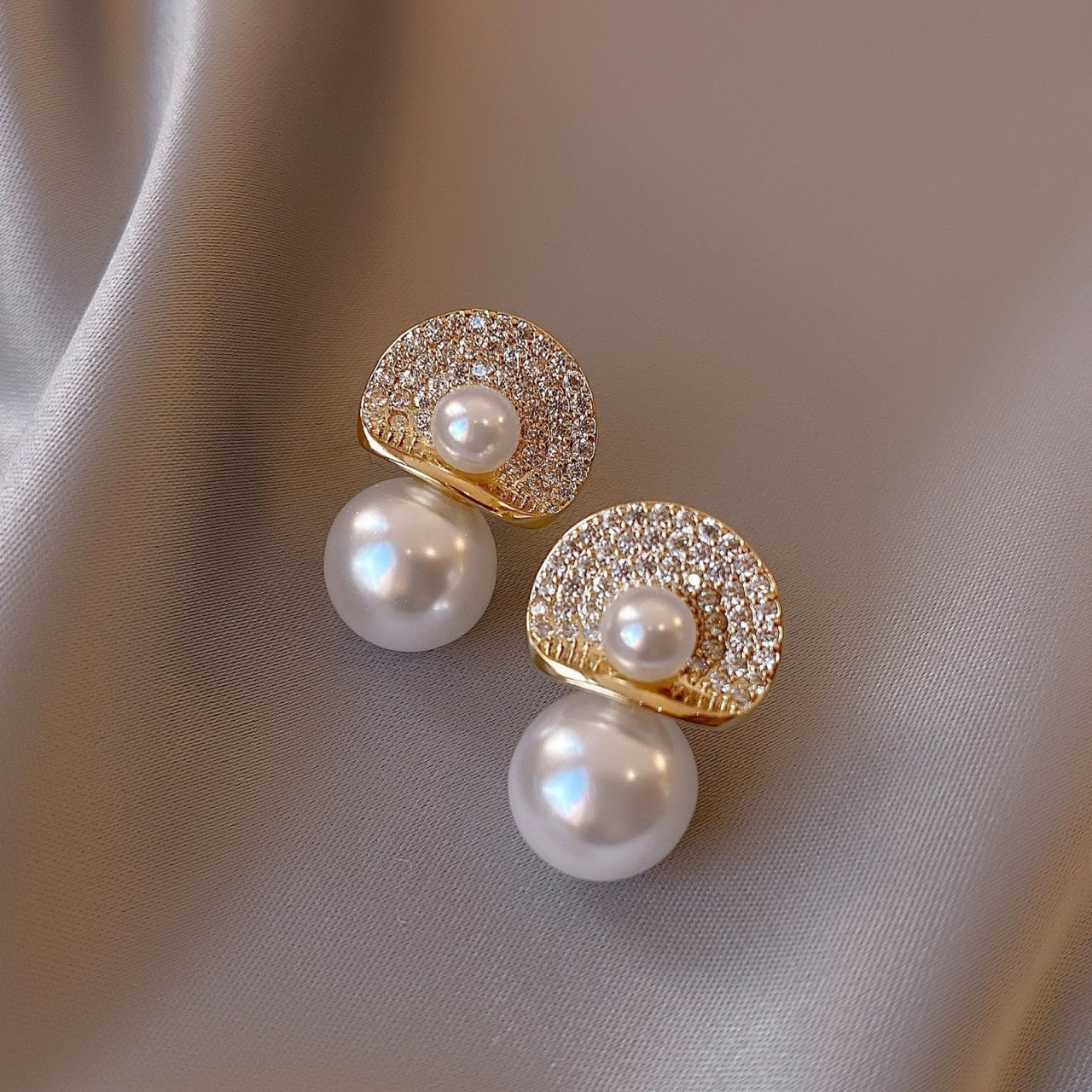 Pearl Rhinestone Korean Earrings Pearl