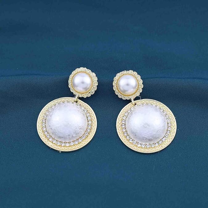 Arzonai Elegant Geometric Pearls Stud Earrings for Women Girls 