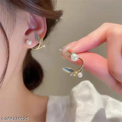 Trendy Geometric Stud Earrings for Women Classic Elegant Cute Imitation Pearl Leaf Small Stud Earring Wedding Jewelry