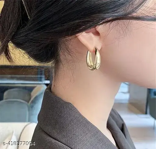 Latest Fashionable & Classy Golden Earrings & Studs For Girls & Women