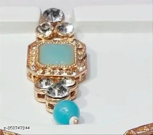 Multicolor Queen Art Party Wear Multi Choker Set With Earring And Mangtika For Women