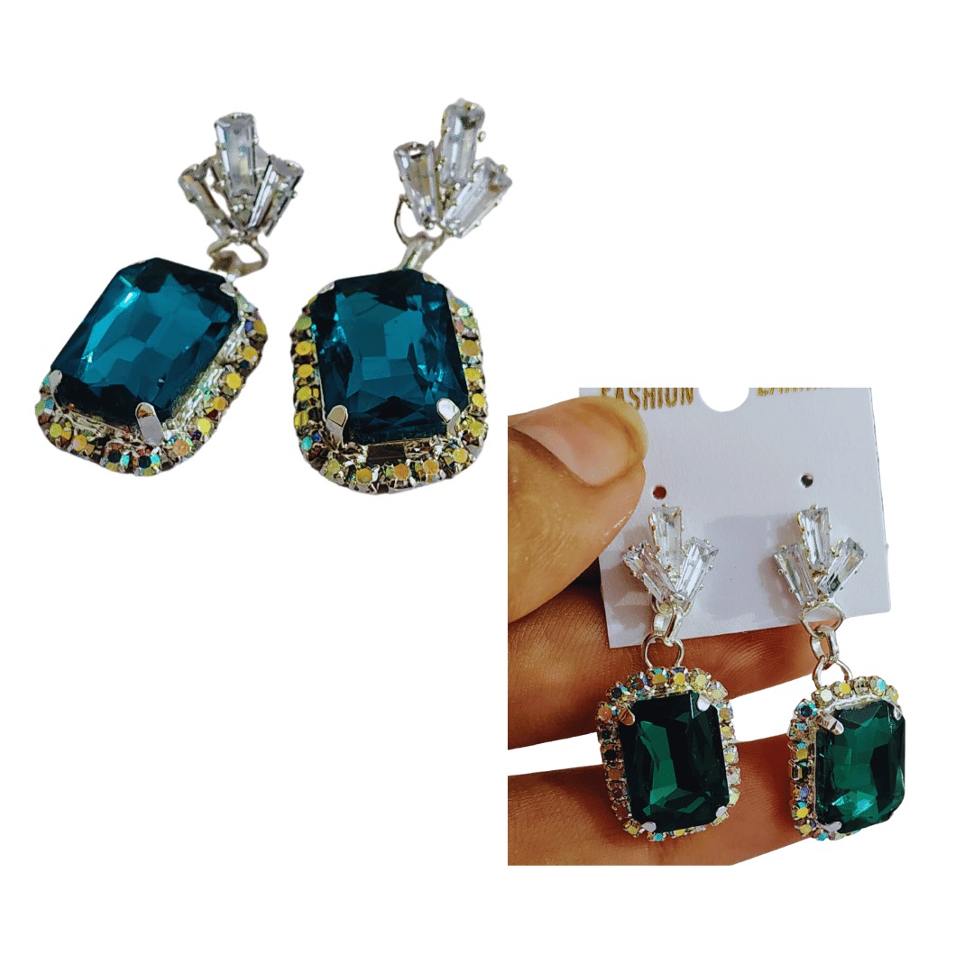 Blue Glass Single Shine Stone Fashionable Stud Earrings for Women Cubic Zirconia Glass Stud Earring
