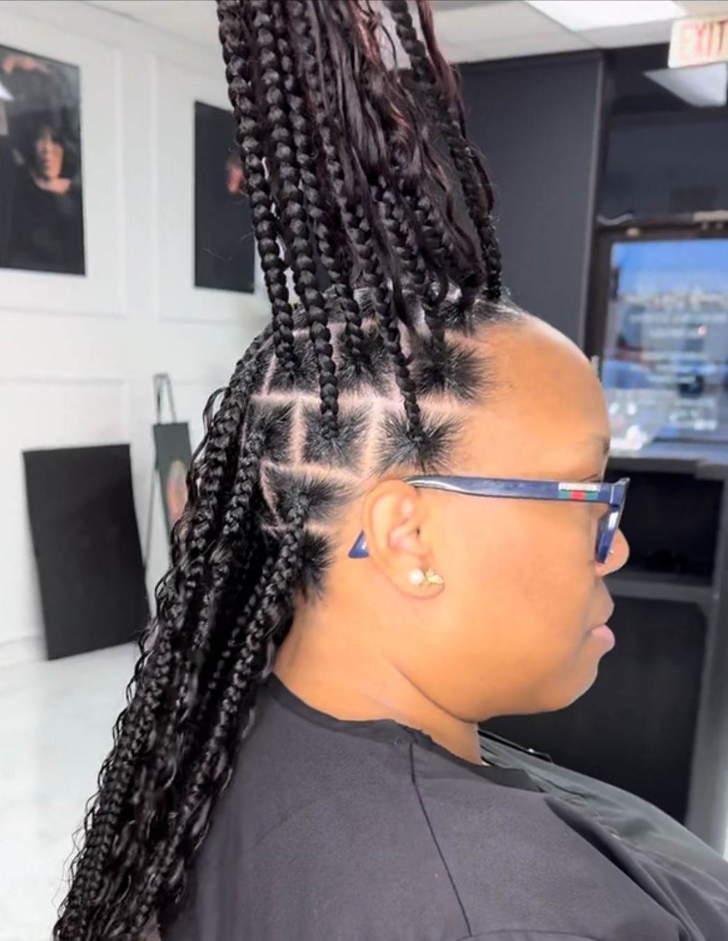 Large knotless bohemian braids