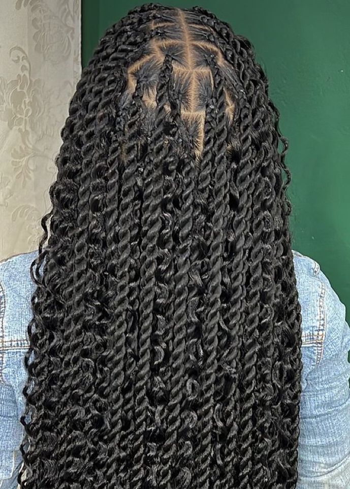 Small/medium soft knotless boho twist
