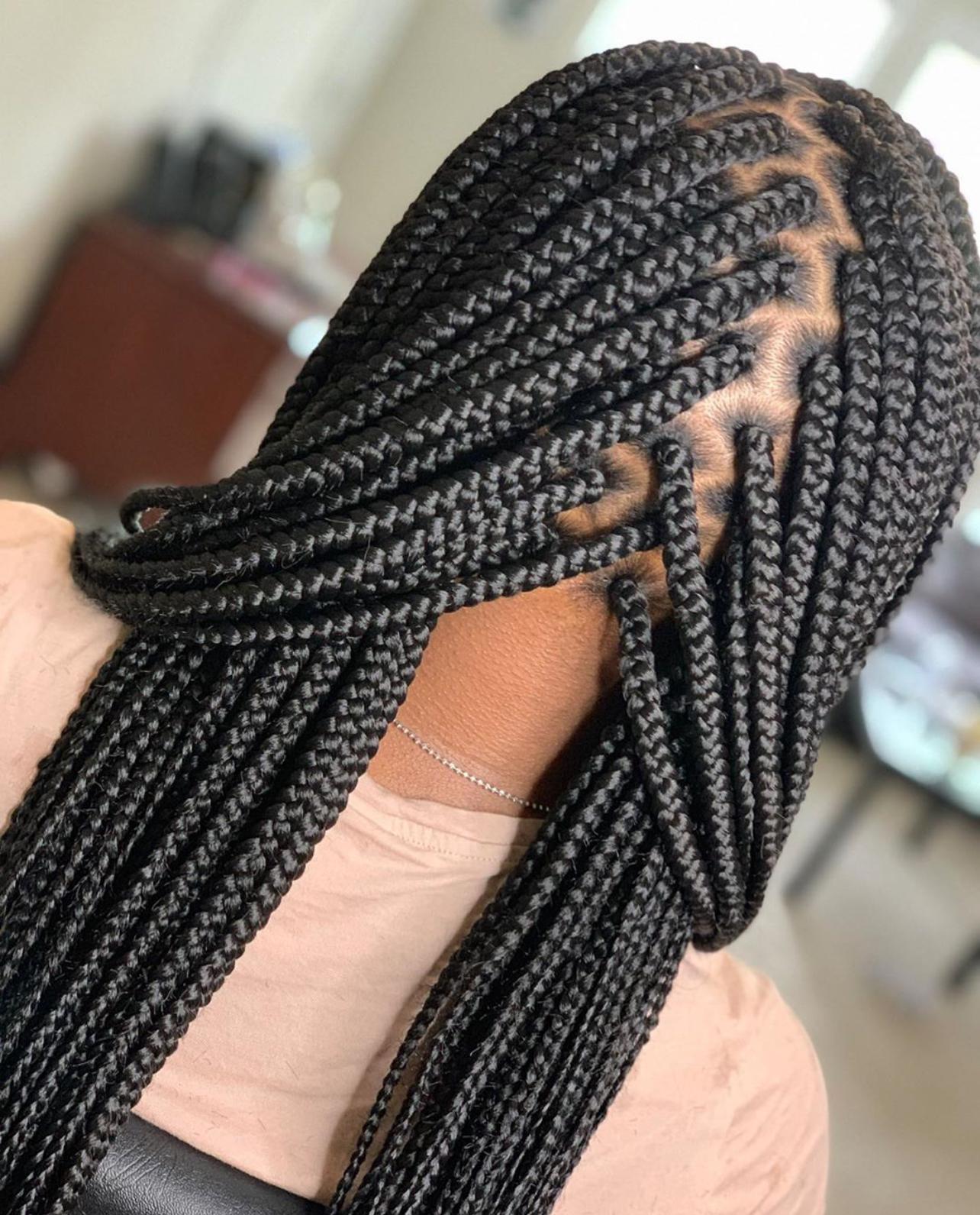 Medium  Boxe braids 