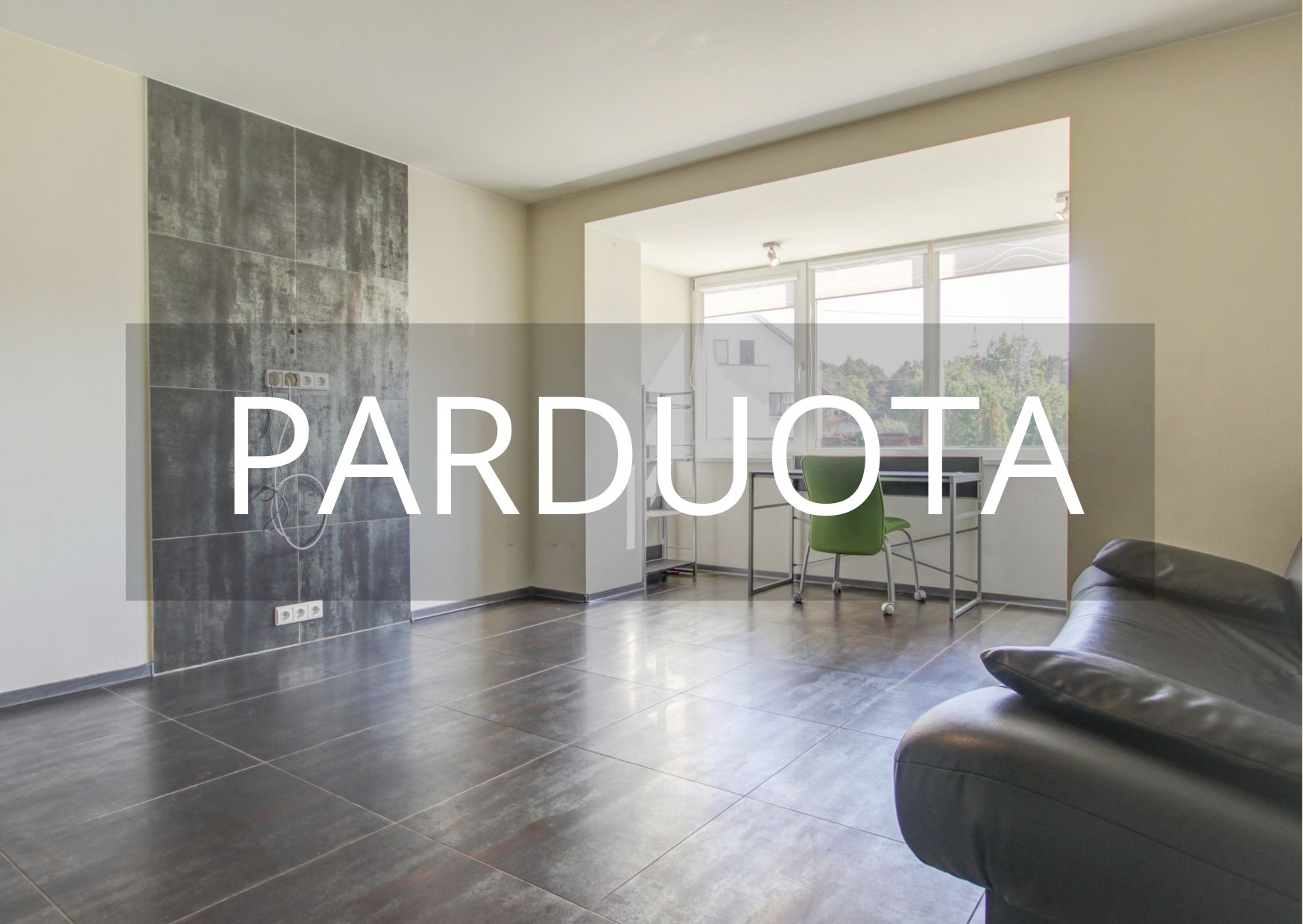 PARDUODAMAS 1 KAMBARIO BUTAS KAUNE