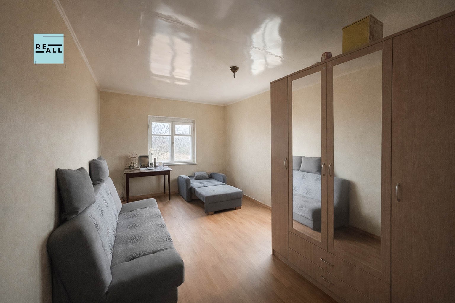 PARDUODAMAS 3 KAMBARIŲ NAMAS ŠIRVINTŲ R.