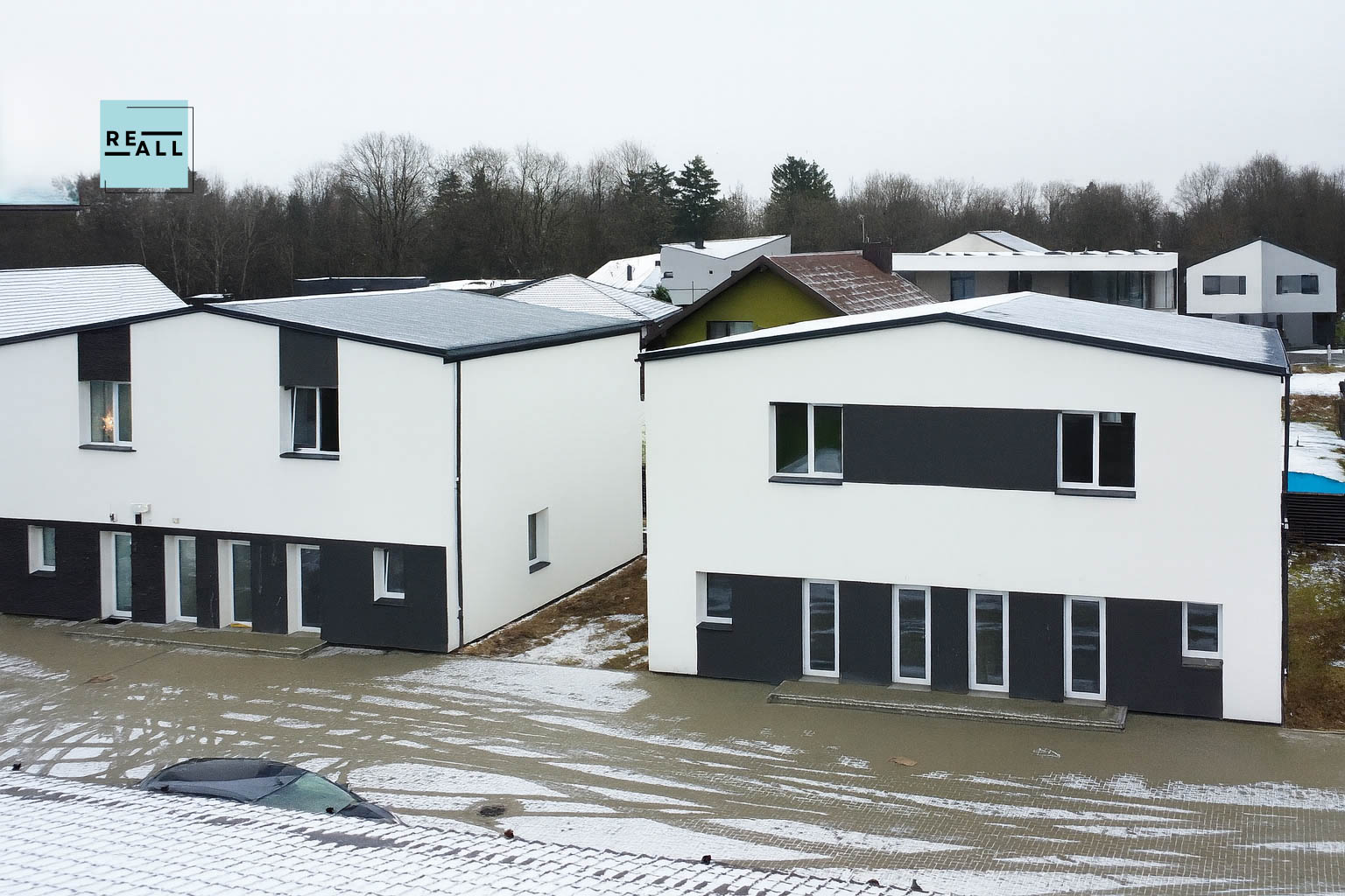 PARDUODAMAS 3 KAMBARIŲ BUTAS KAUNE