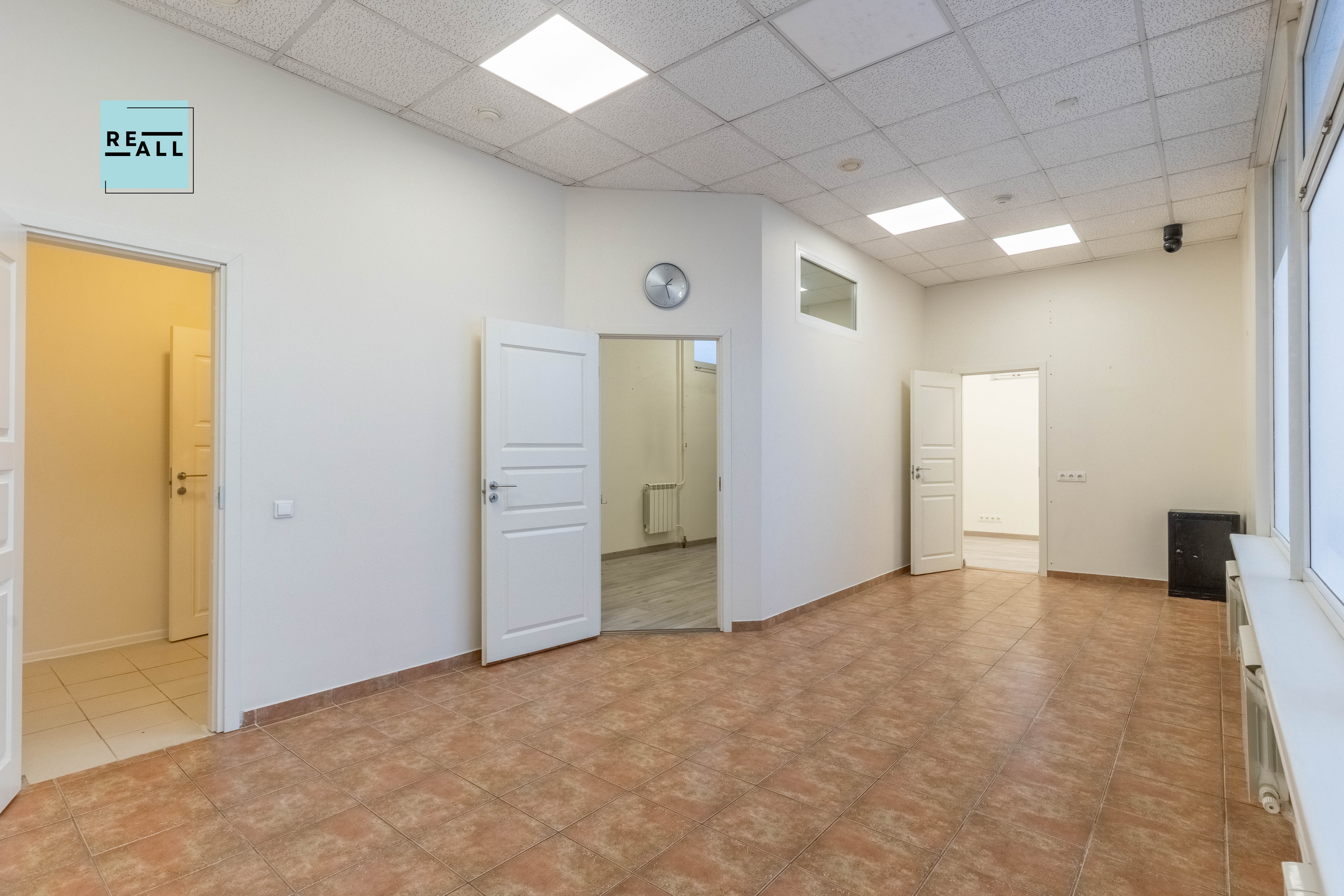 PARDUODAMOS 54M² PATALPOS VILNIUJE