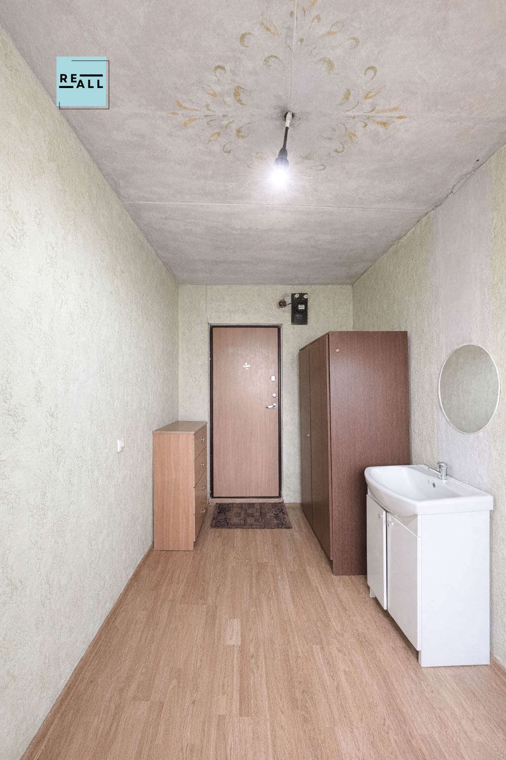 PARDUODAMAS 1 KAMBARIO BUTAS KAUNE