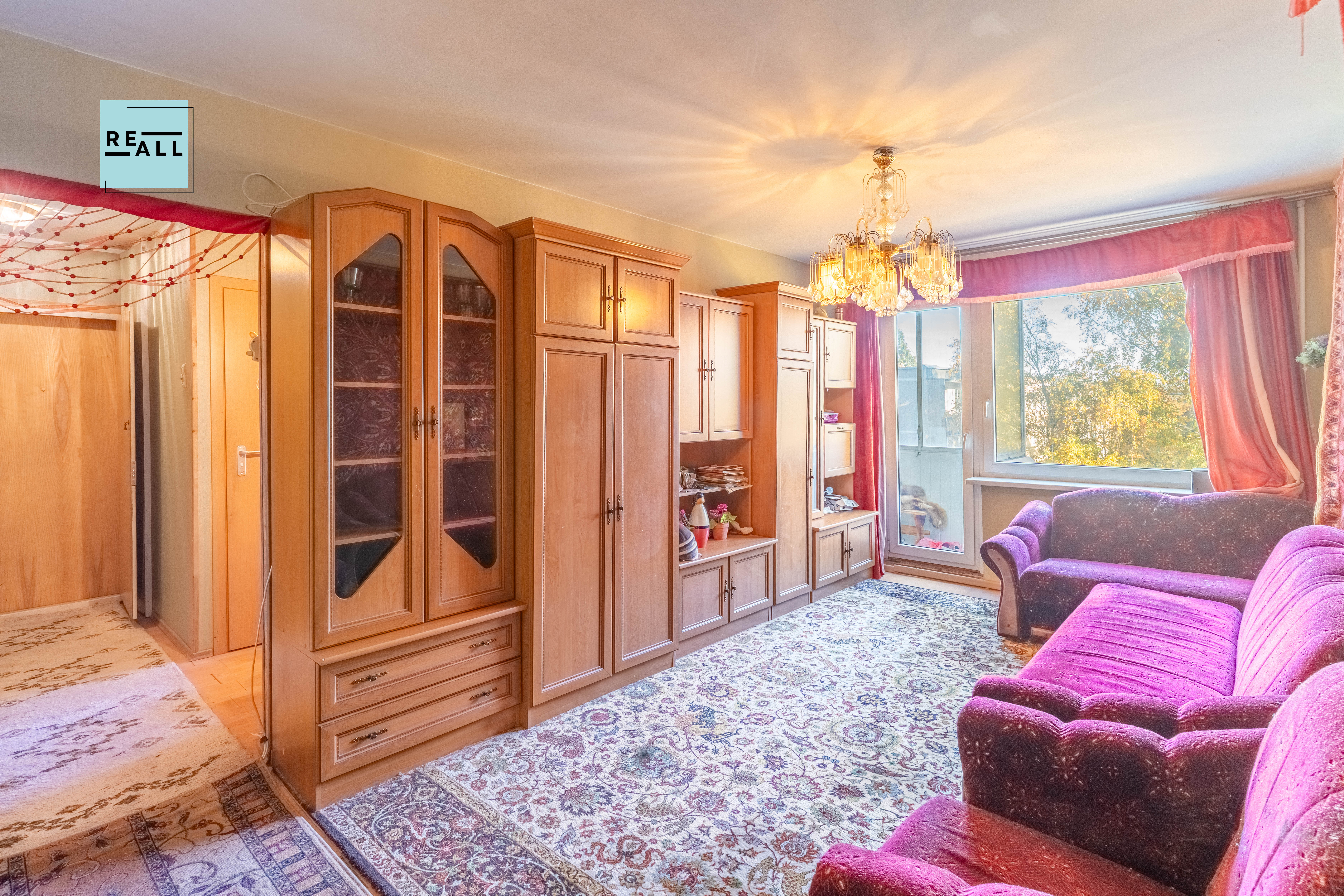 PARDUODAMAS 3 KAMBARIŲ BUTAS KAUNE