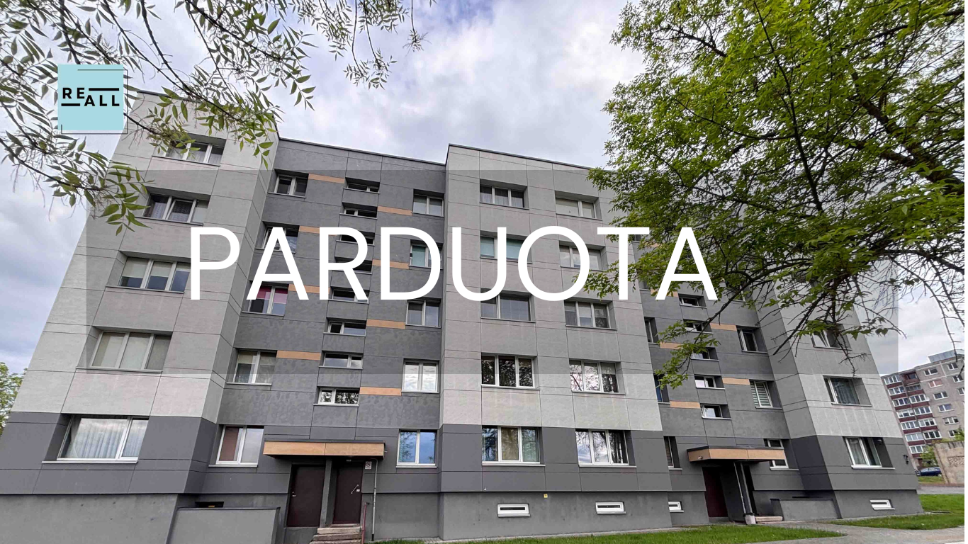 PARDUODAMAS 2 KAMBARIŲ BUTAS RENOVUOTAME NAME JOVANOJE 