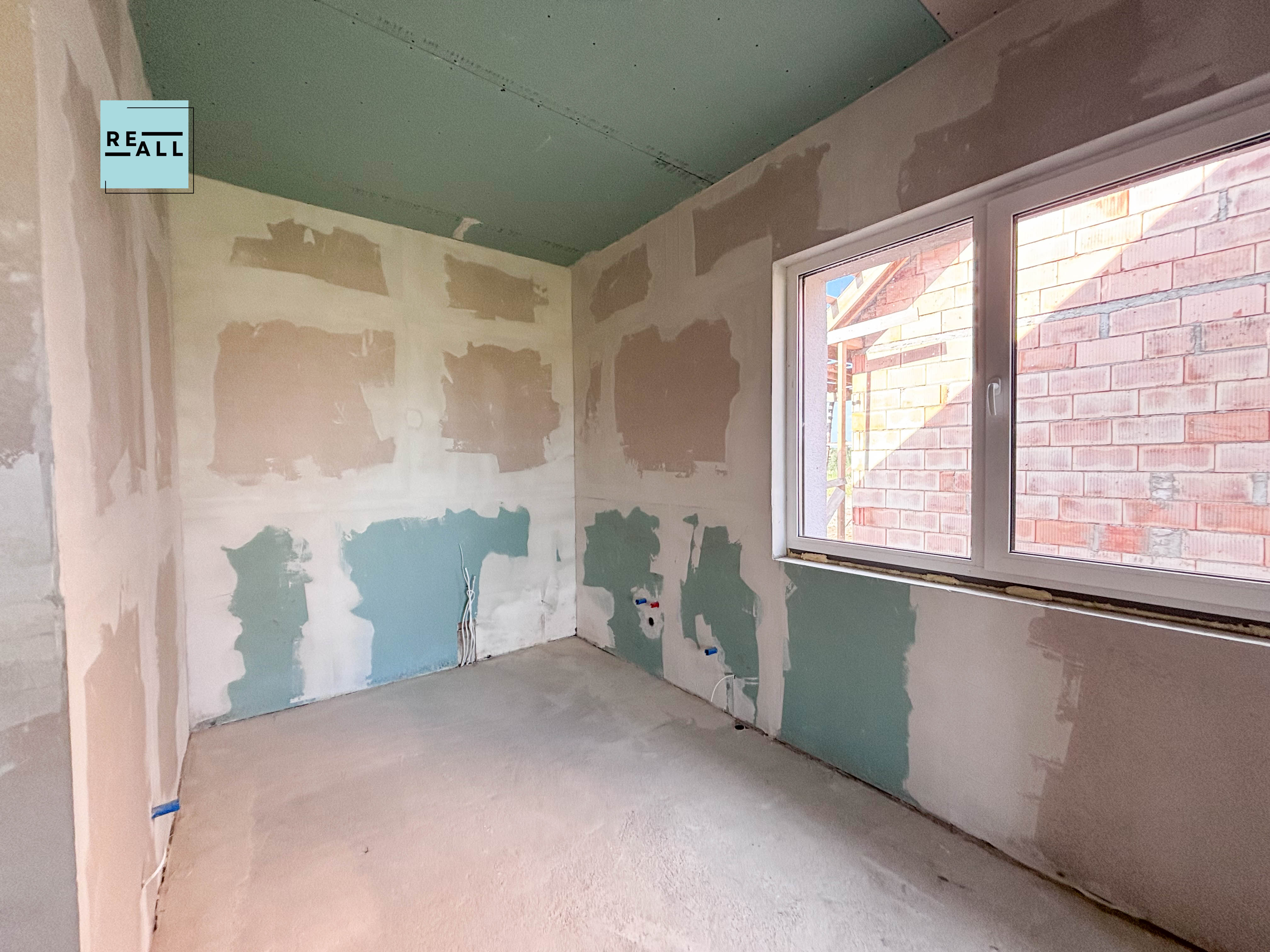 PARDUODAMAS 4 KAMBARIŲ NAMAS KAUNO R.