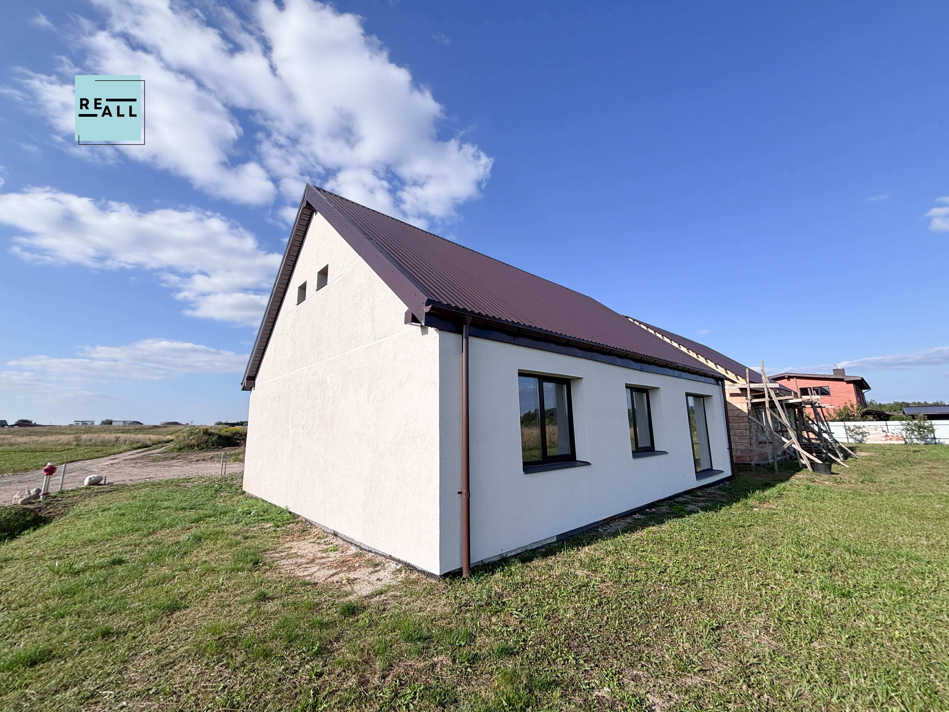 PARDUODAMAS 4 KAMBARIŲ NAMAS KAUNO R.