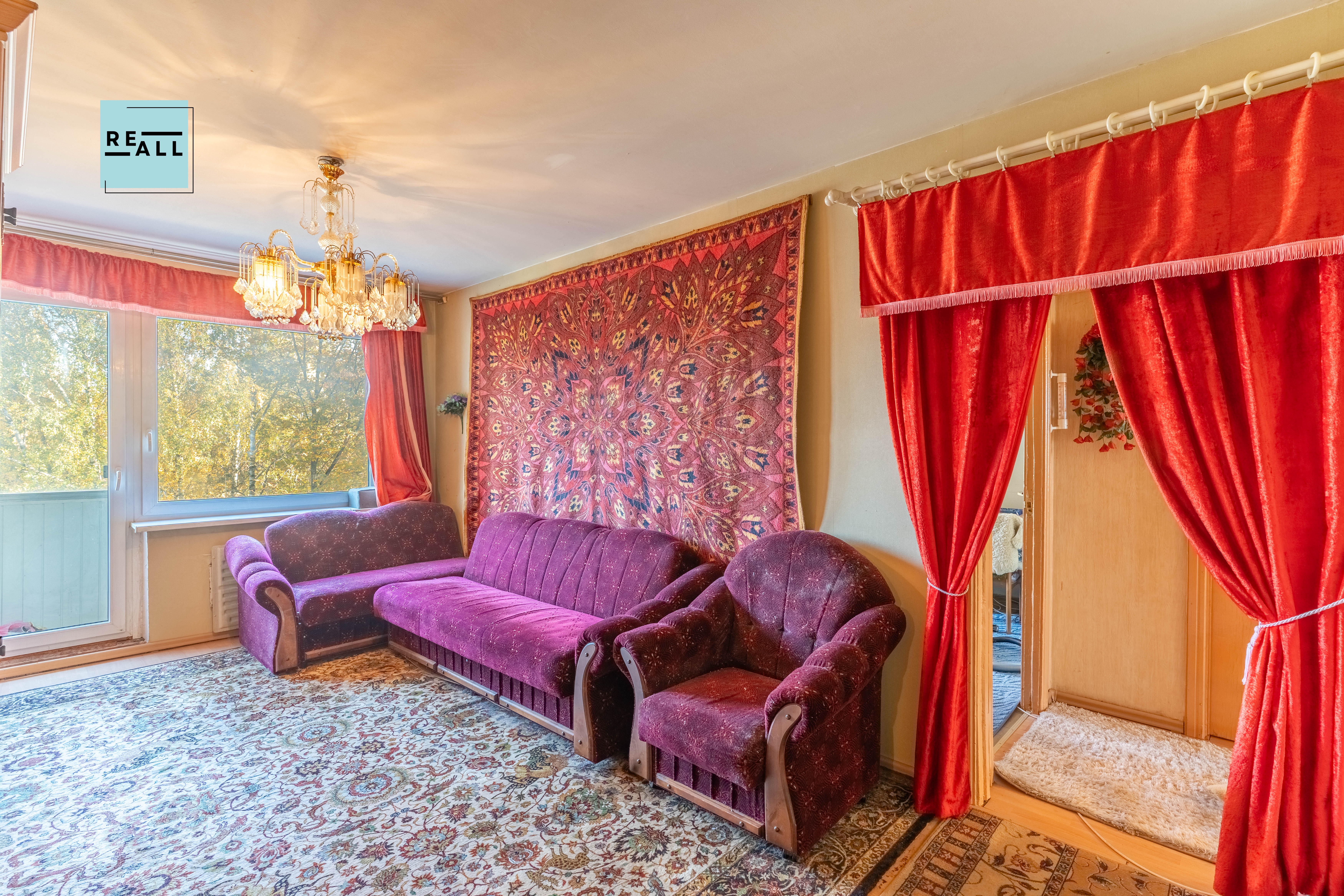 PARDUODAMAS 3 KAMBARIŲ BUTAS KAUNE