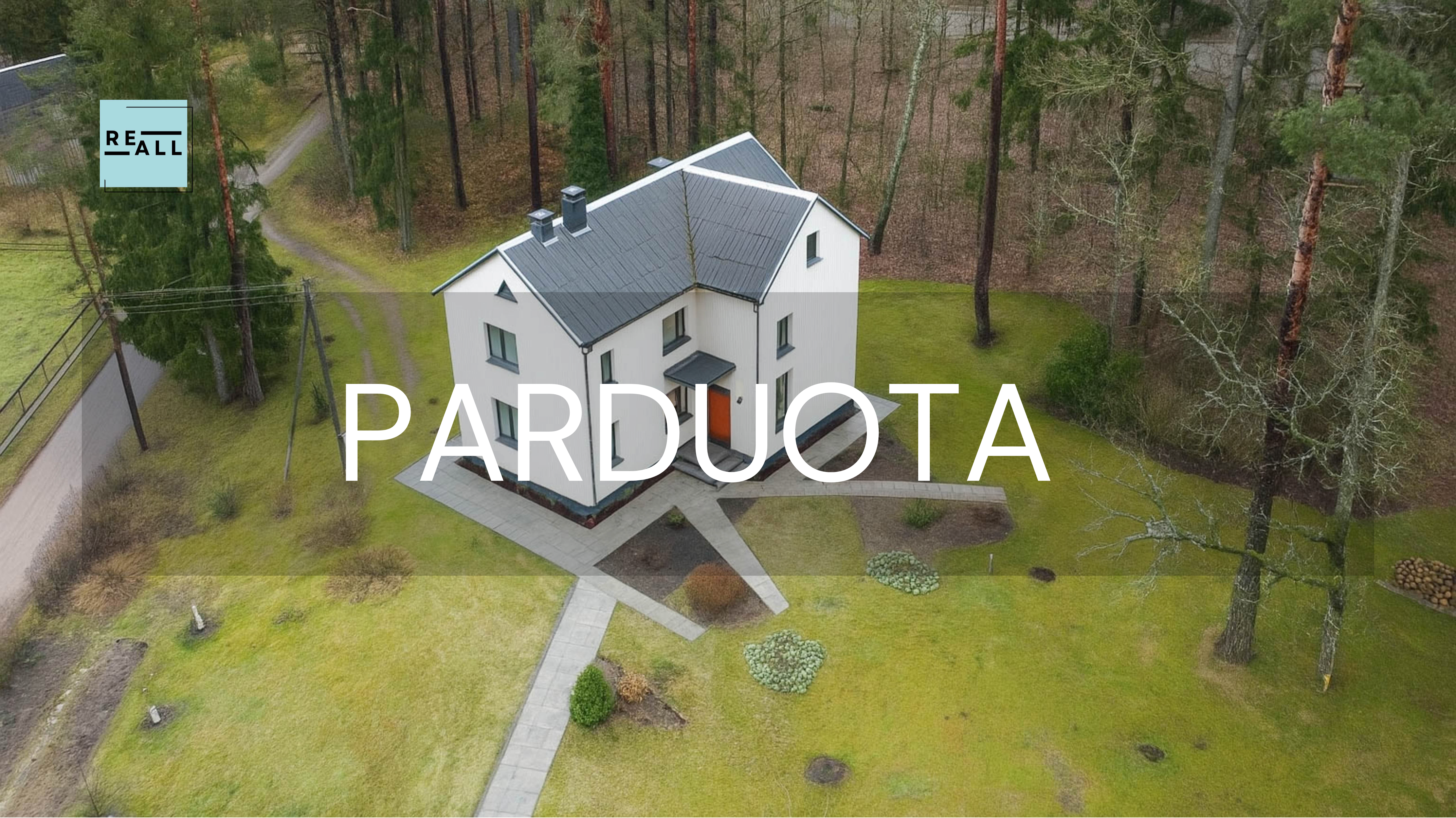 PARDUODAMAS 6 KAMBARIŲ NAMAS - MOZŪRIŠKIŲ K., GIRININKŲ G.