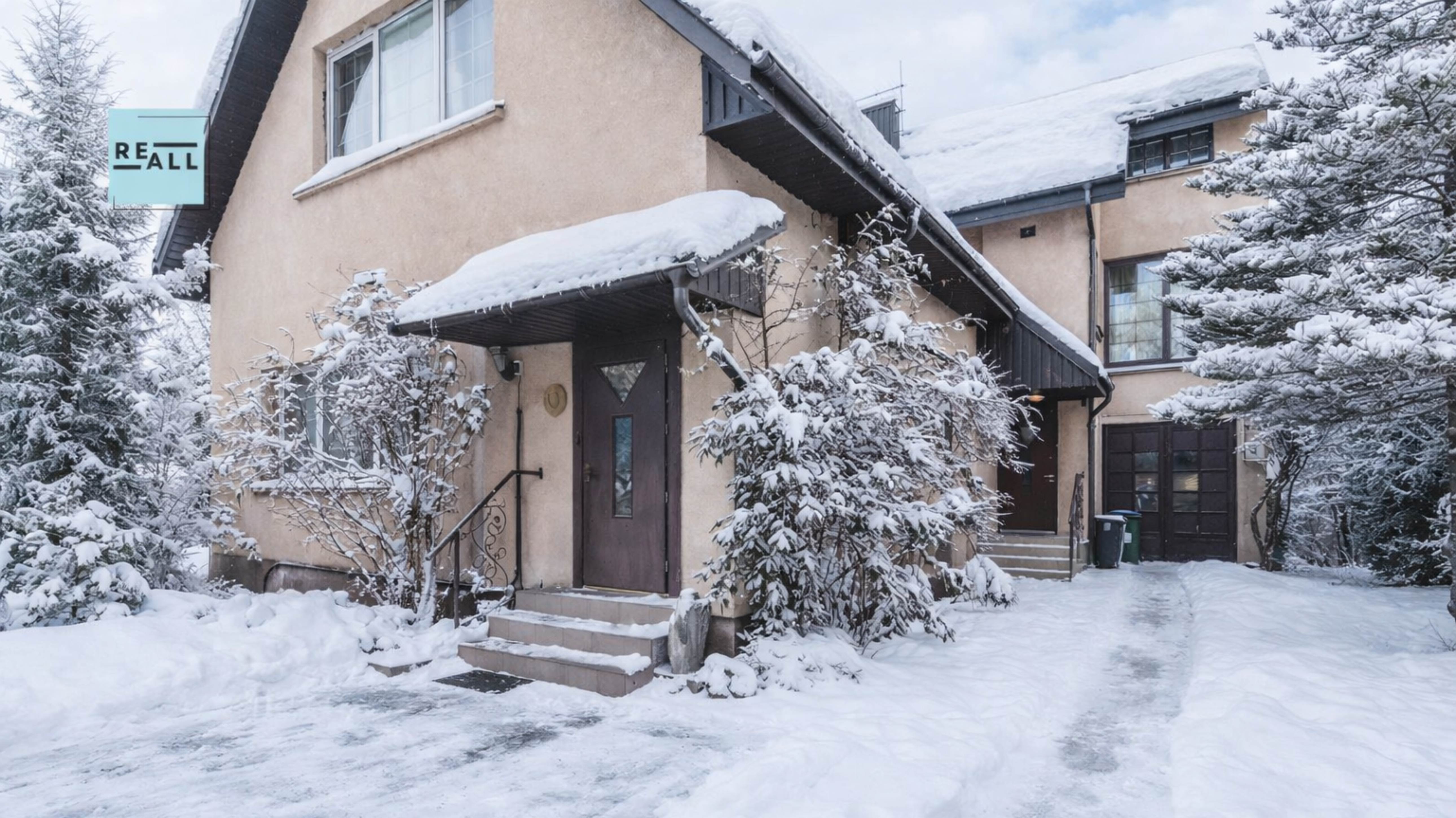 PARDUODAMAS 7 KAMBARIŲ NAMAS KAUNE