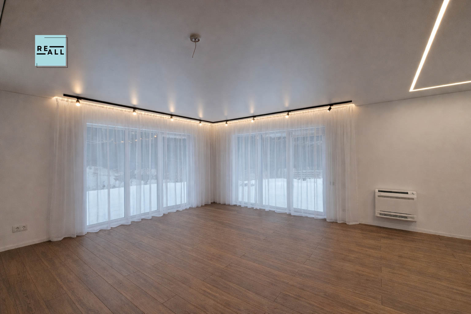  PARDUODAMAS 3 KAMBARIŲ  SODO NAMAS KAUNO R.