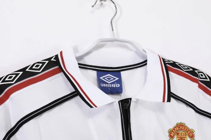 Retro Manchester United Jersey