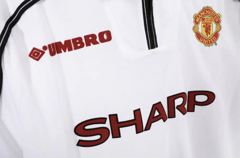 Retro Manchester United Jersey