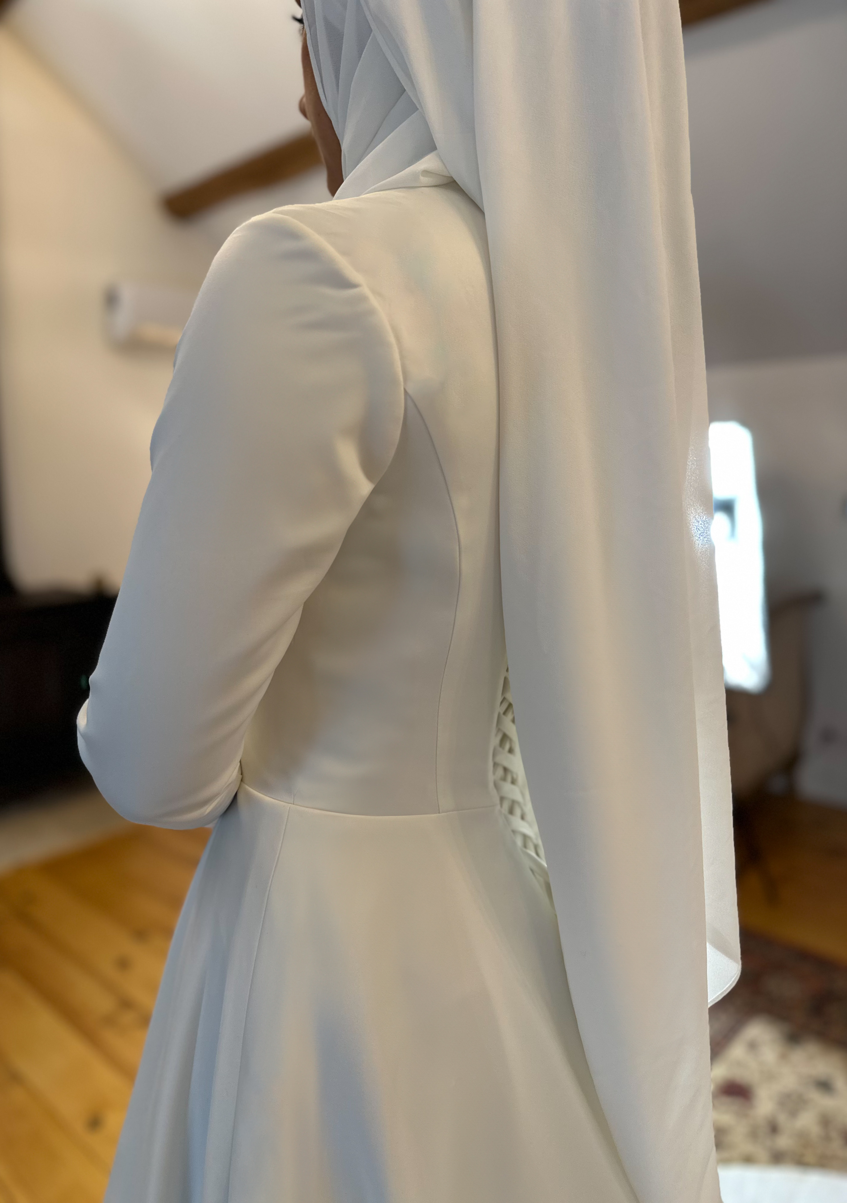YASMINE sans cape