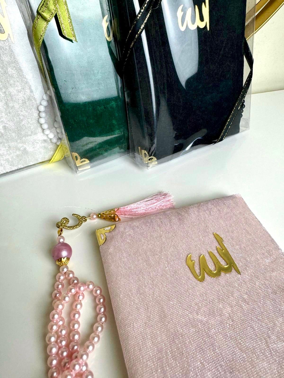 Livre islamique rose 