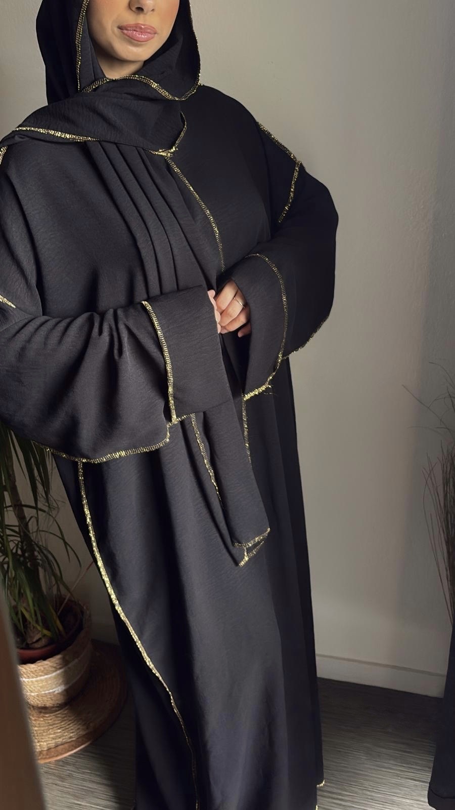 Abaya voile intégré Zeyna noir